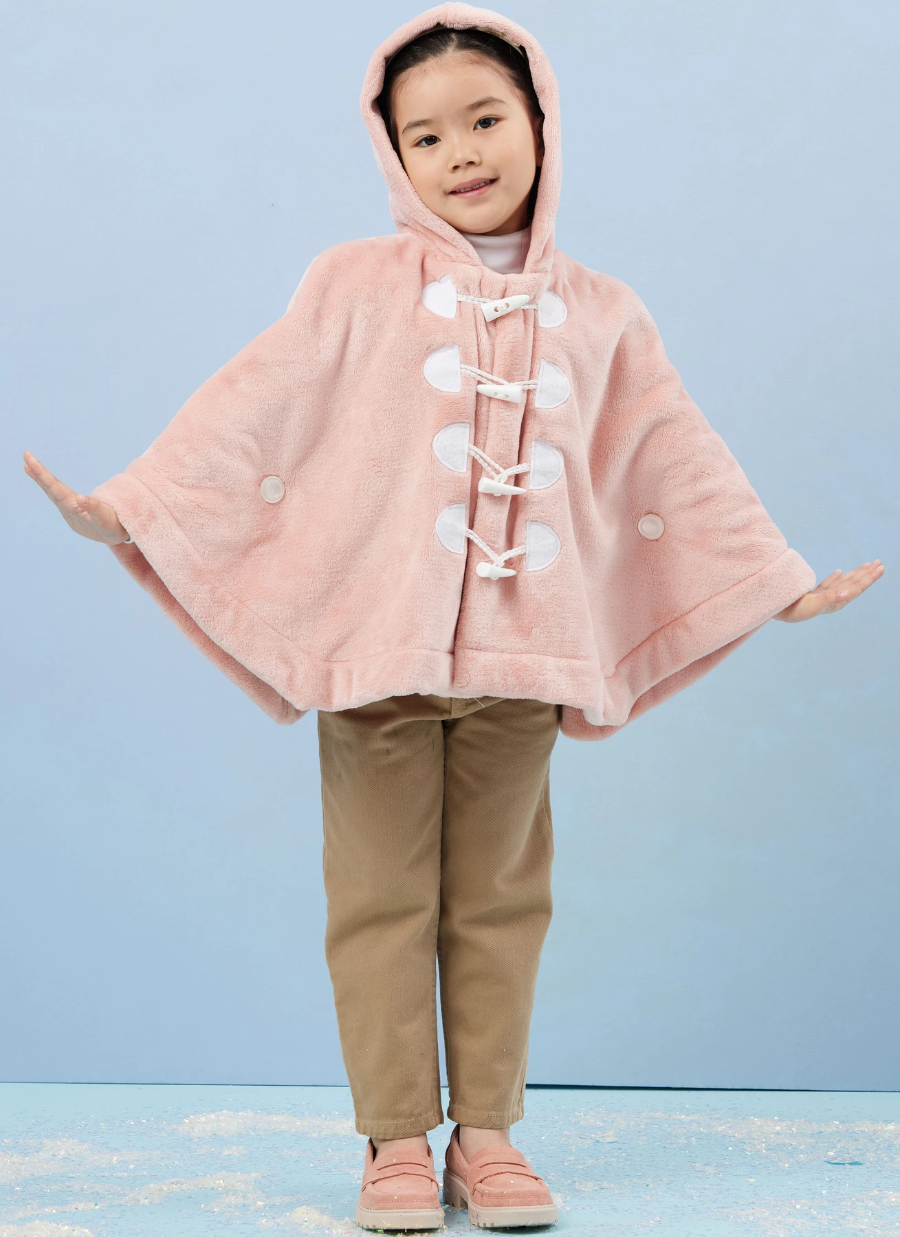 Simplicity Sewing Pattern Children's and Girls' Ponchos 9 Simplicity Sewing Pattern Children's and Girls' Ponchos