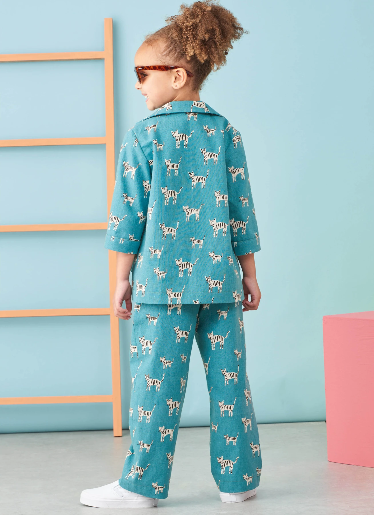 Simplicity Sewing Pattern Children's and Girls' Jacket, Pants and Shorts for American Sewing Guild 10 Simplicity Sewing Pattern Children's and Girls' Jacket, Pants and Shorts for American Sewing Guild