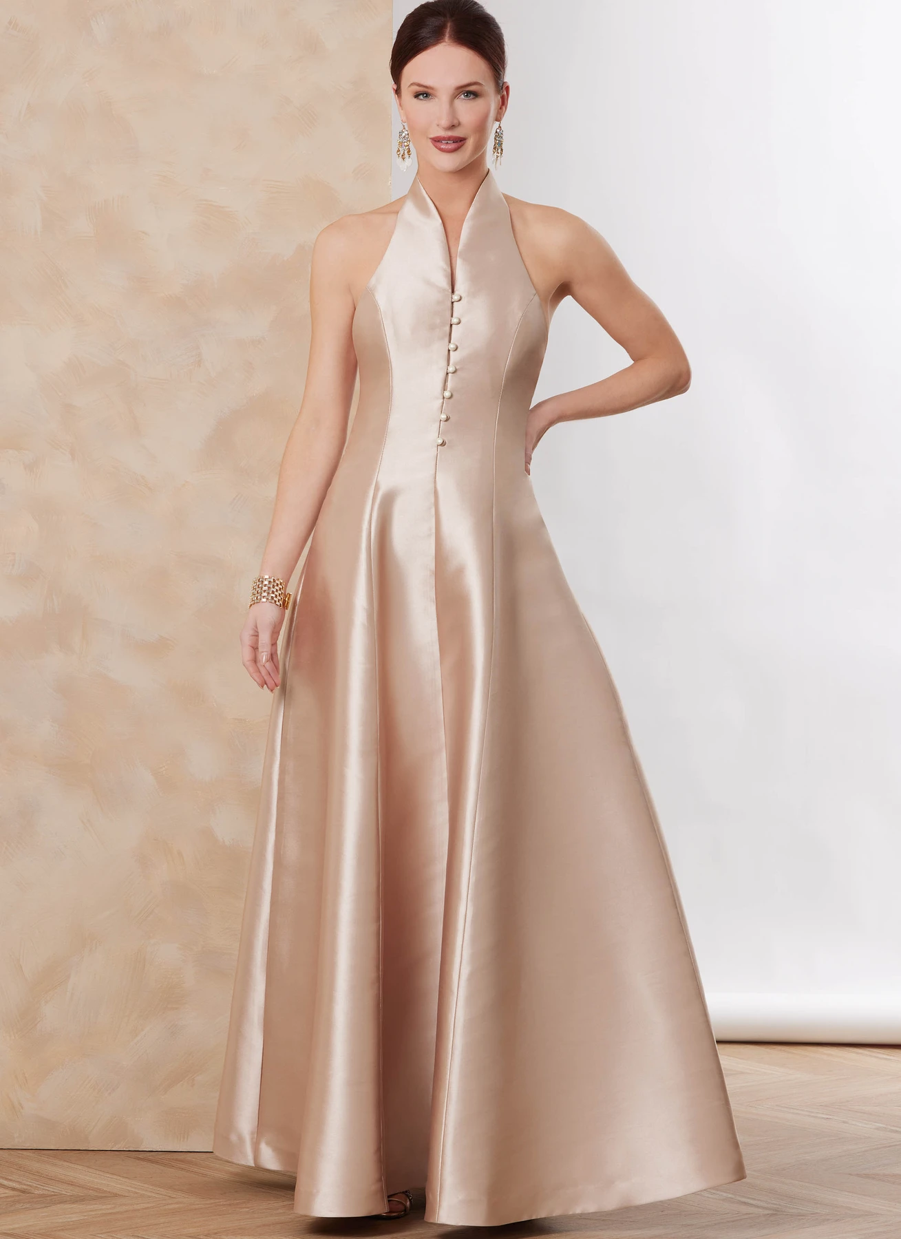 Vogue Patterns Misses' And Vogue Patterns Miss Petite Halter Maxi Dress (PDF) 2 Vogue Patterns Misses' And Vogue Patterns Miss Petite Halter Maxi Dress (PDF)