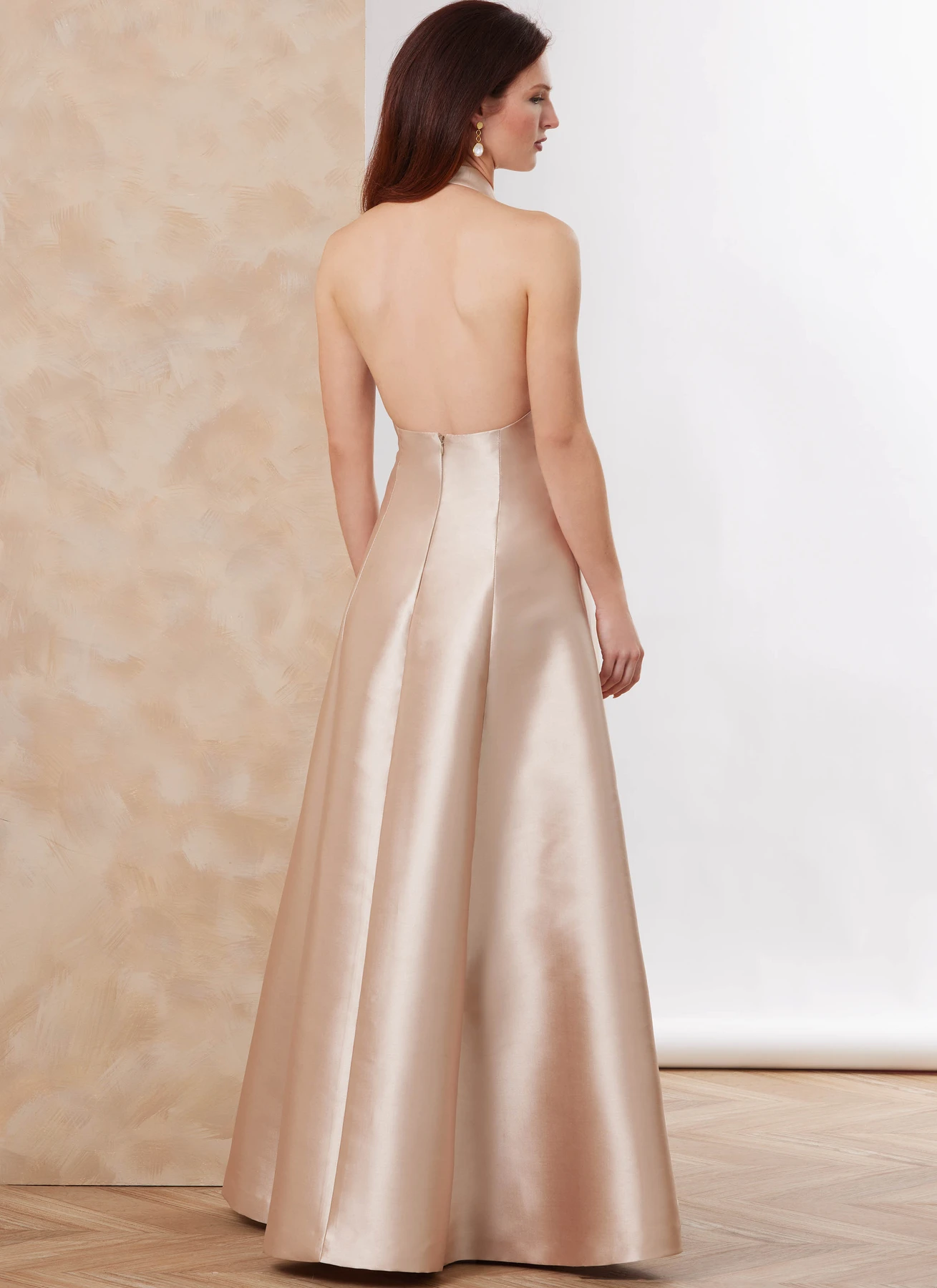 Vogue Patterns Misses' And Vogue Patterns Miss Petite Halter Maxi Dress (PDF) 3 Vogue Patterns Misses' And Vogue Patterns Miss Petite Halter Maxi Dress (PDF)