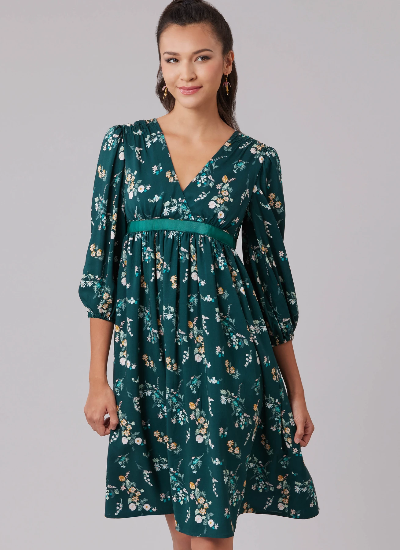 McCall's Sewing Pattern Misses' Lined Dresses by Laura Ashley (PDF) 2 McCall's Sewing Pattern Misses' Lined Dresses by Laura Ashley (PDF)