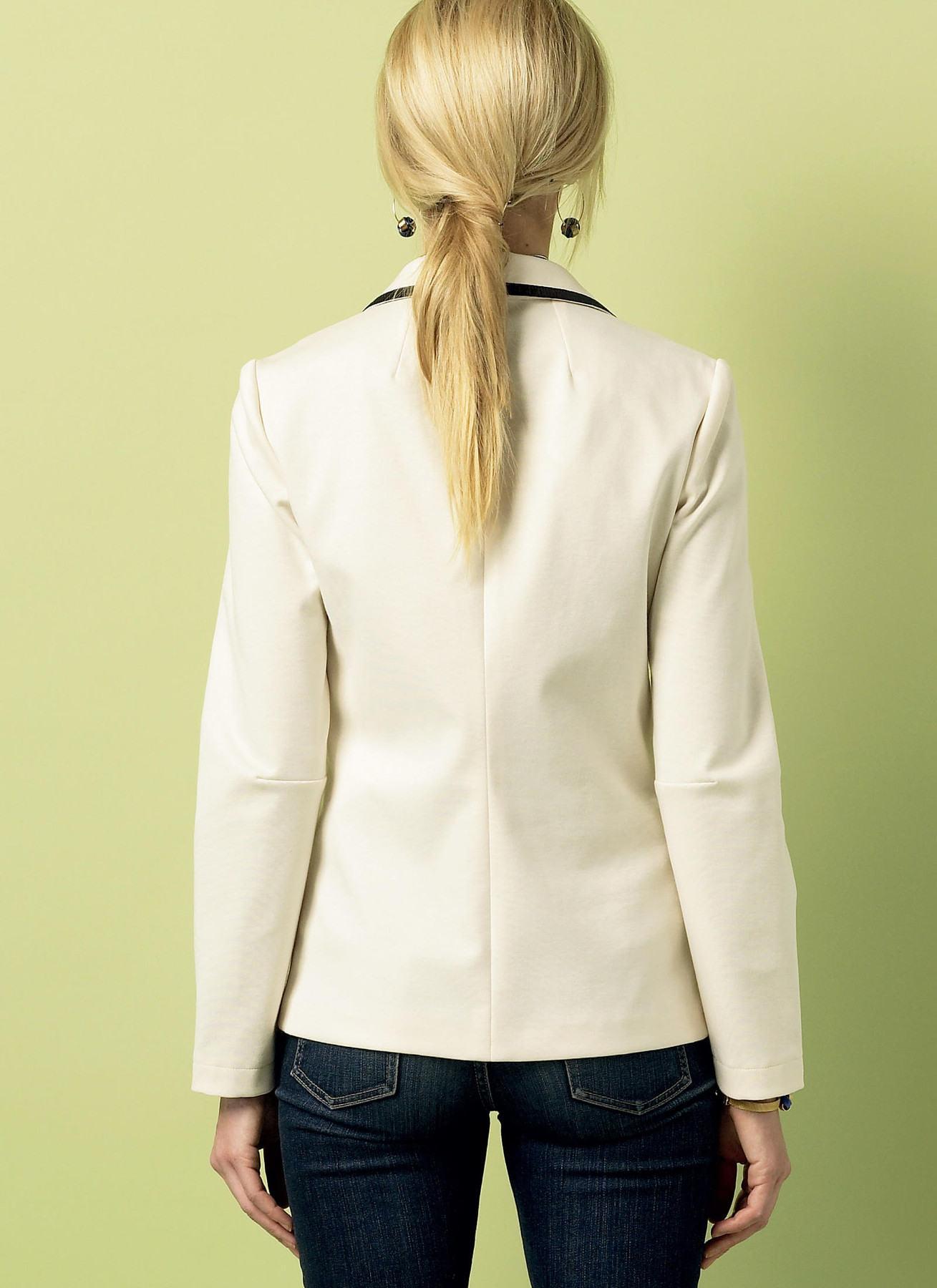 Butterick Sewing Pattern Misses'/Misses' Petite Classic Notched Collar Blazer 8 Butterick Sewing Pattern Misses'/Misses' Petite Classic Notched Collar Blazer