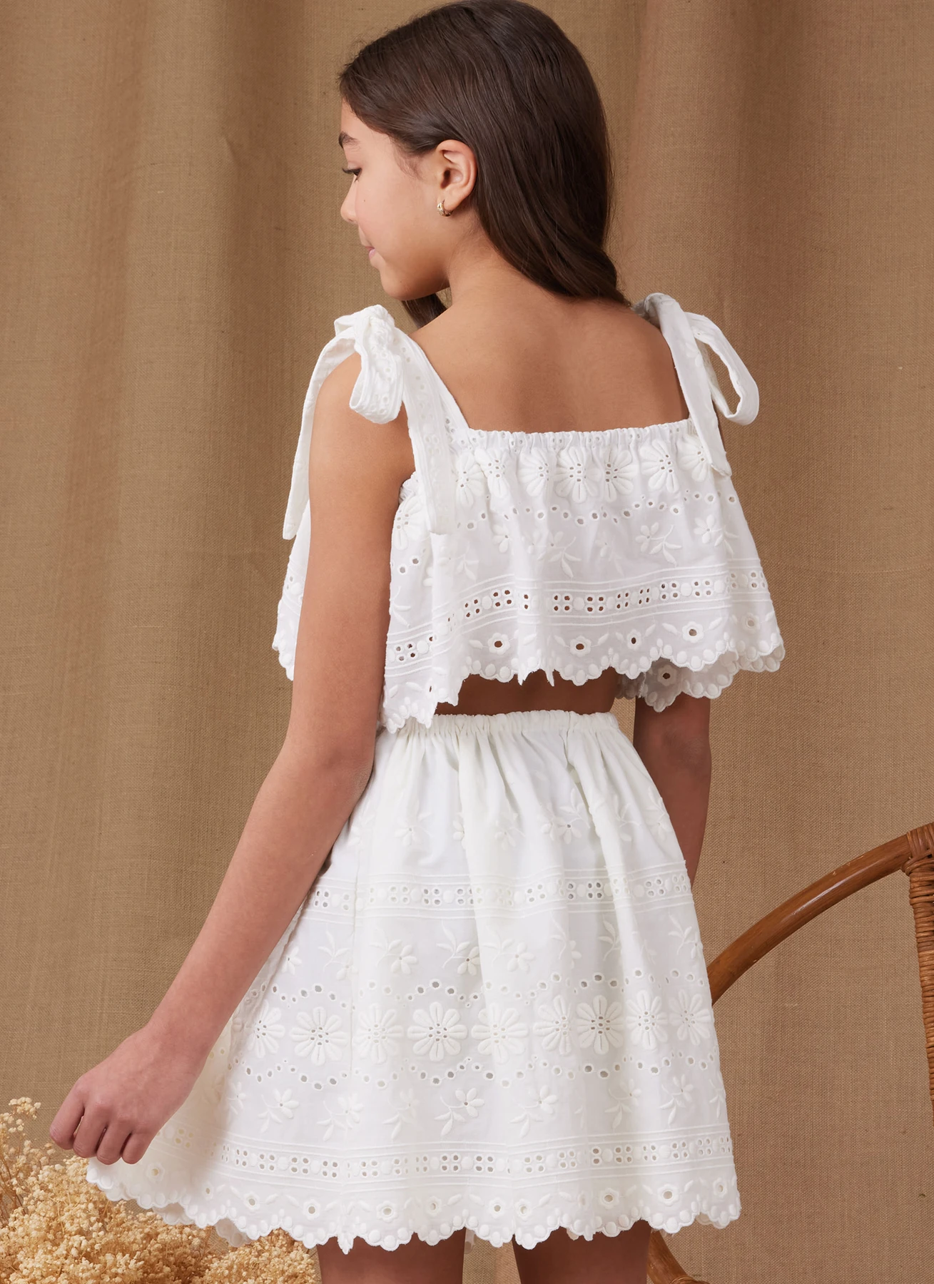 Simplicity Sewing Pattern Children's and Girls Tops, Skirts, and Dresses 10 Simplicity Sewing Pattern Children's and Girls Tops, Skirts, and Dresses