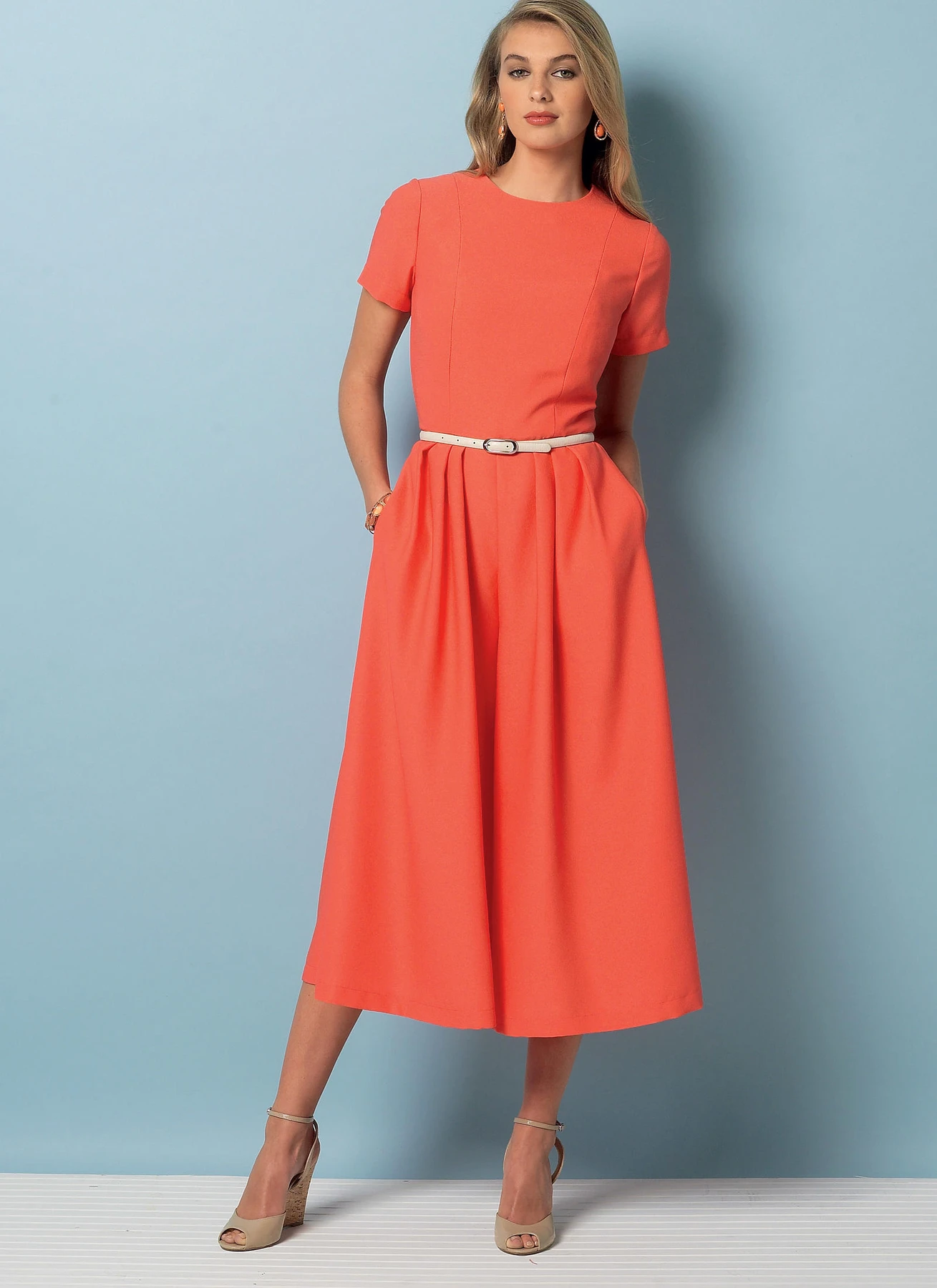 Vogue Patterns Misses'/Misses' Petite Gathered Dress and Pleated Jumpsuit 2 Vogue Patterns Misses'/Misses' Petite Gathered Dress and Pleated Jumpsuit