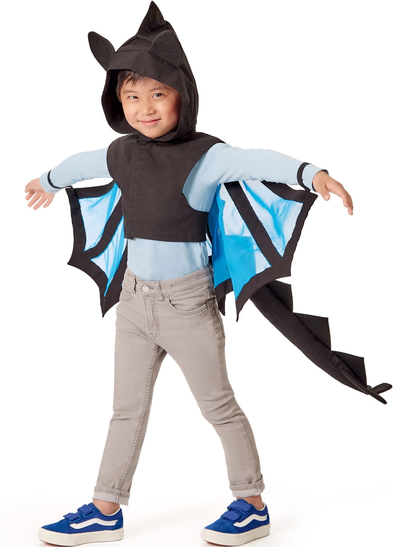 McCall's Sewing Pattern Kids' Dragon Cape and Mask (PDF) 2 McCall's Sewing Pattern Kids' Dragon Cape and Mask (PDF)