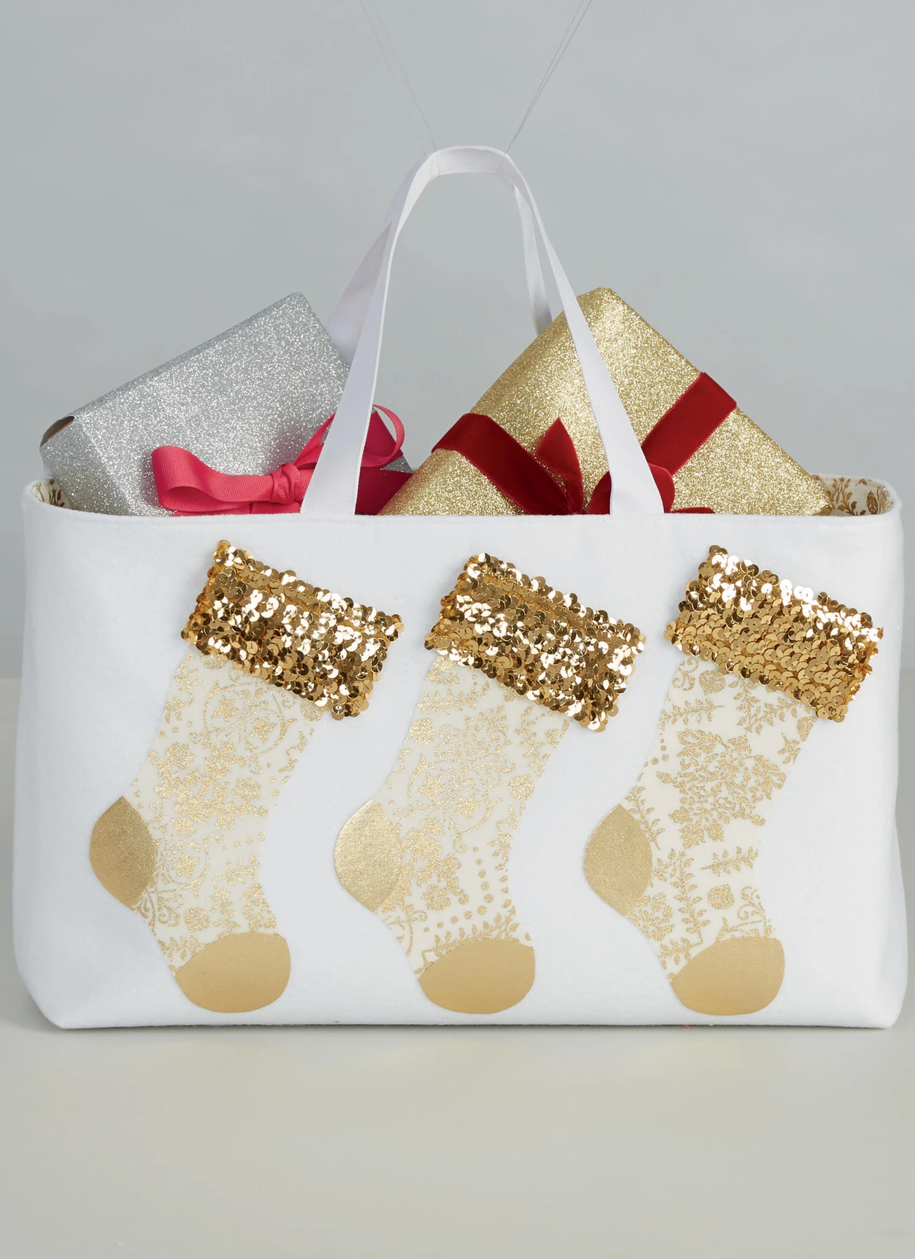 McCall's Sewing Pattern Holiday Gift Bags (PDF) 3 McCall's Sewing Pattern Holiday Gift Bags (PDF)