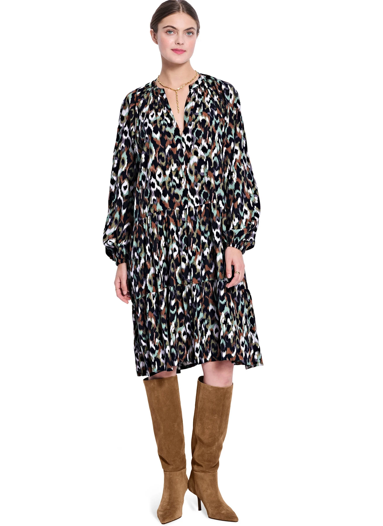 Burda Style Pattern 5605 Misses' Dress and Blouse 4 Burda Style Pattern 5605 Misses' Dress and Blouse