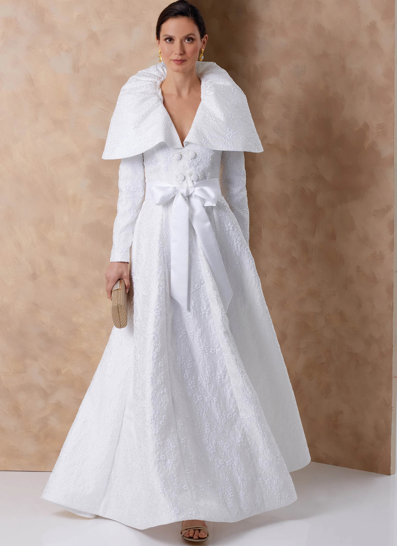 Vogue Patterns Misses' Evening Dress with Portrait Collar and Tie Belt (PDF) 2 Vogue Patterns Misses' Evening Dress with Portrait Collar and Tie Belt (PDF)