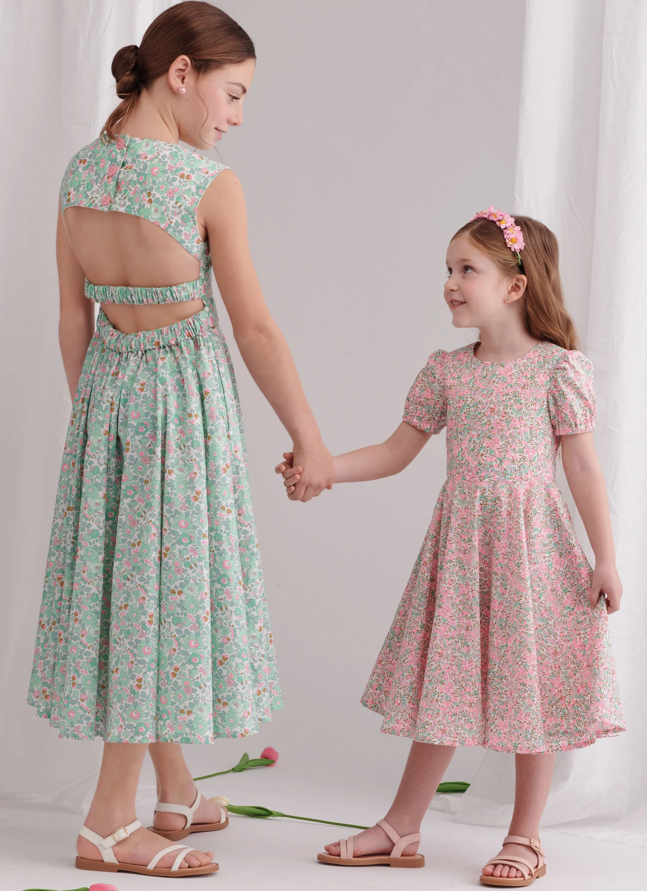 Simplicity Sewing Pattern Children's and Girls' Dresses 2 Simplicity Sewing Pattern Children's and Girls' Dresses