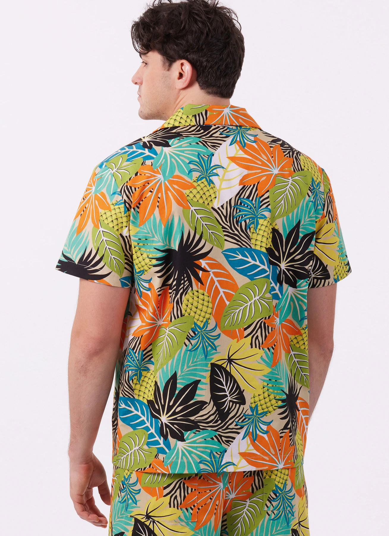 McCall's Sewing Pattern Men's Shirts and Shorts 6 McCall's Sewing Pattern Men's Shirts and Shorts