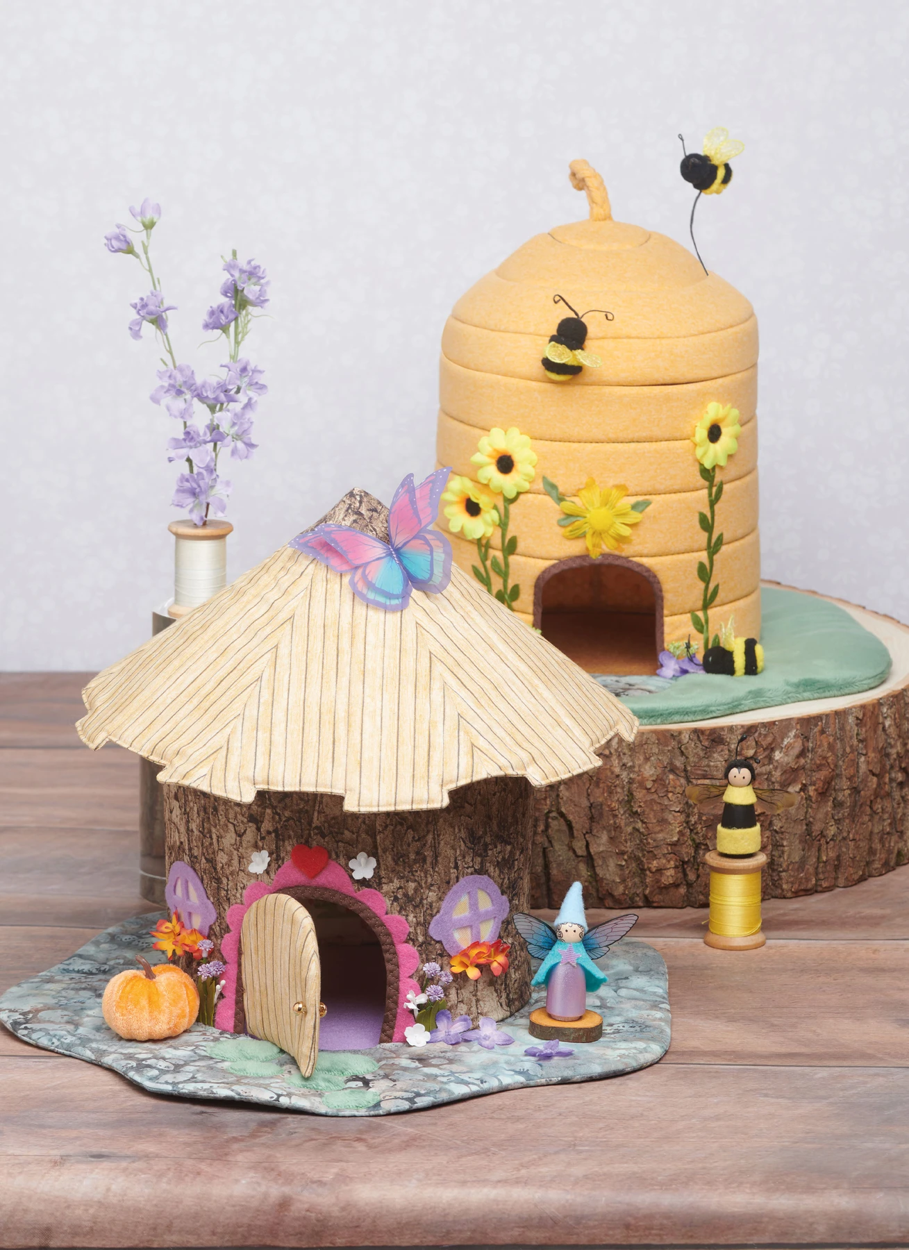 Simplicity Sewing Pattern Fabric Critter Houses and Peg Doll Accessories by Carla Reiss Design (PDF) 2 Simplicity Sewing Pattern Fabric Critter Houses and Peg Doll Accessories by Carla Reiss Design (PDF)