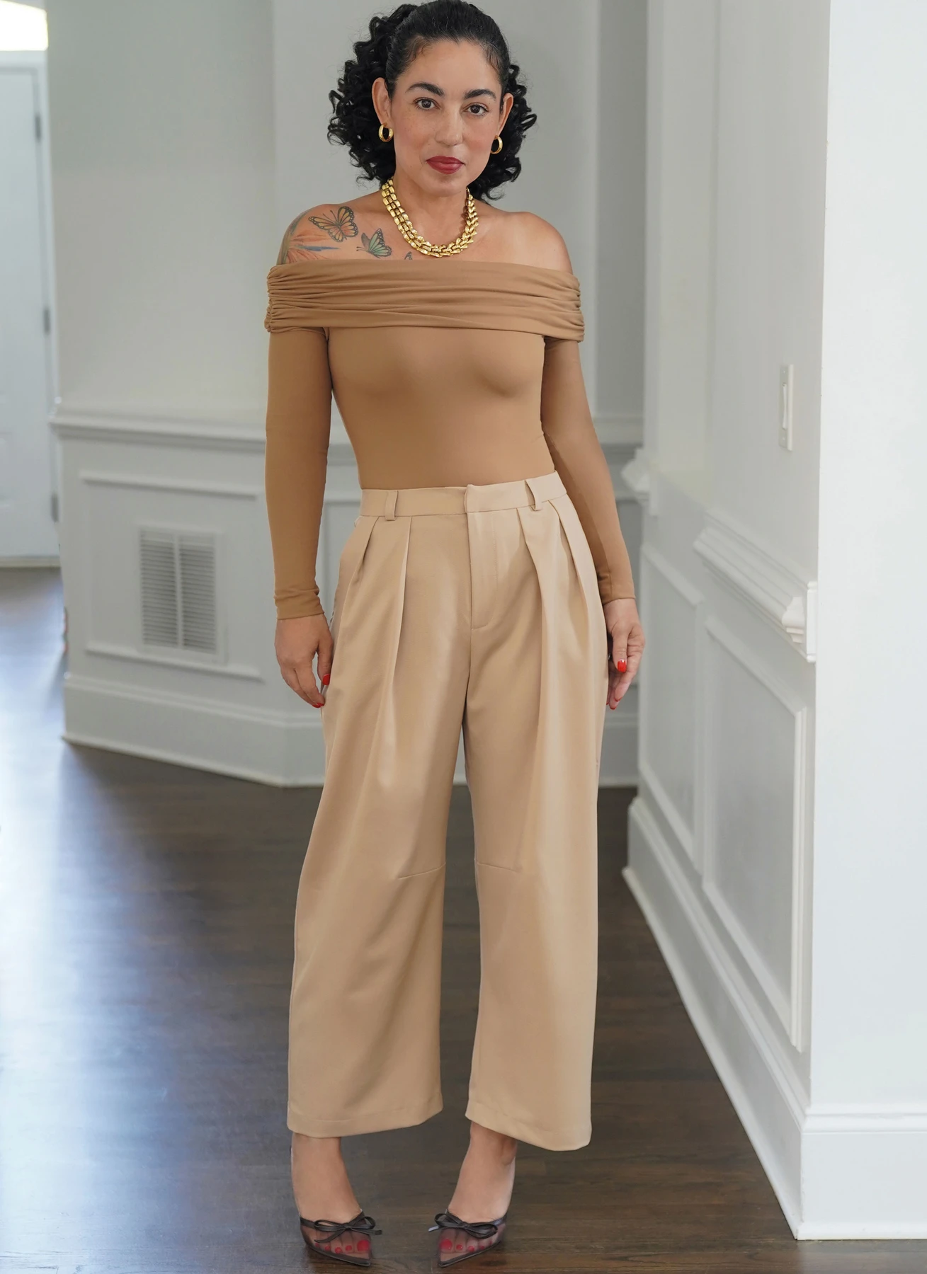 Simplicity Sewing Pattern Misses' Off The Shoulder Knit Top and Woven Trousers by Mimi G Style (PDF) 4 Simplicity Sewing Pattern Misses' Off The Shoulder Knit Top and Woven Trousers by Mimi G Style (PDF)