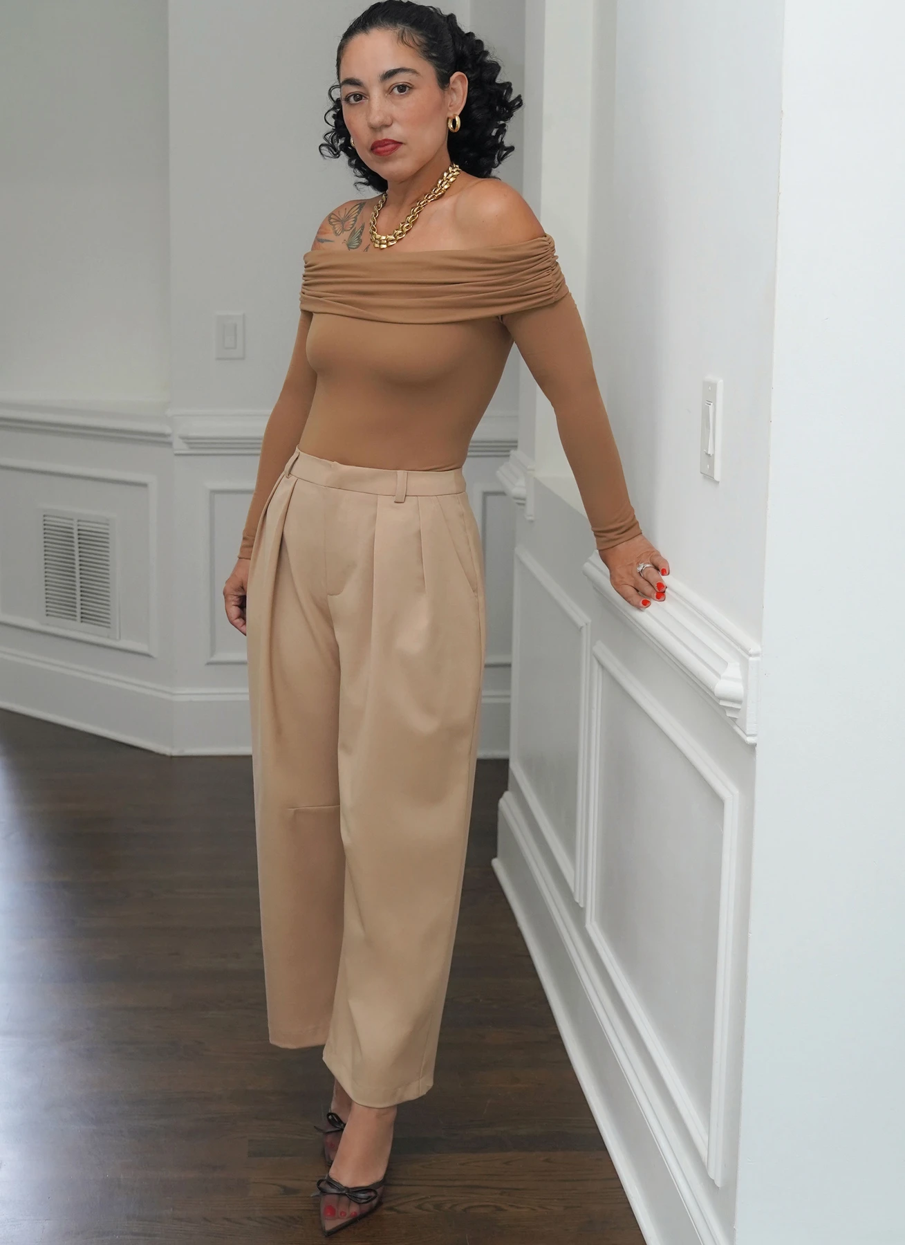 Simplicity Sewing Pattern Misses' Off The Shoulder Knit Top and Woven Trousers by Mimi G Style (PDF) 5 Simplicity Sewing Pattern Misses' Off The Shoulder Knit Top and Woven Trousers by Mimi G Style (PDF)