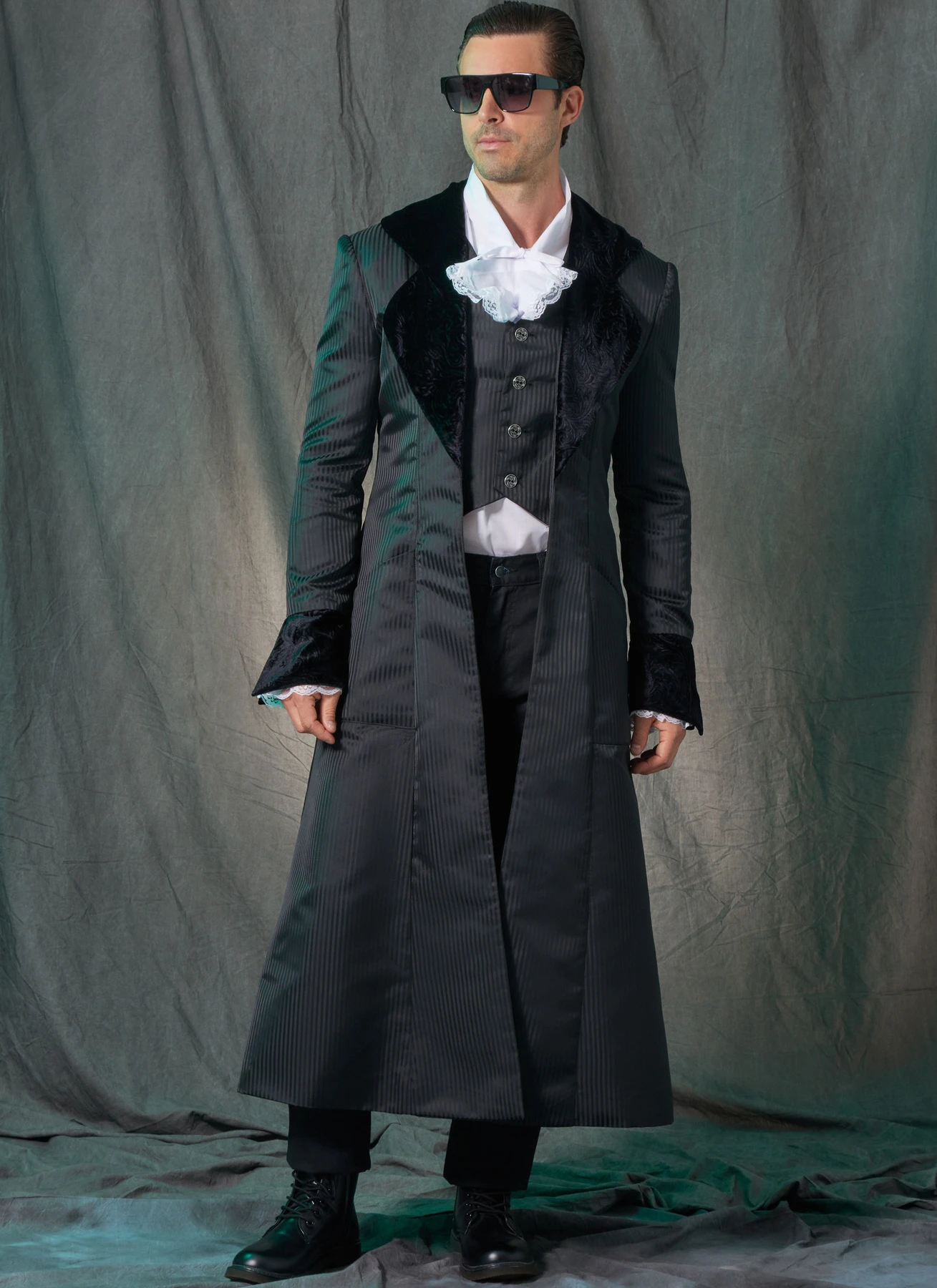 Simplicity Sewing Pattern Men's Costume Coats 2 Simplicity Sewing Pattern Men's Costume Coats