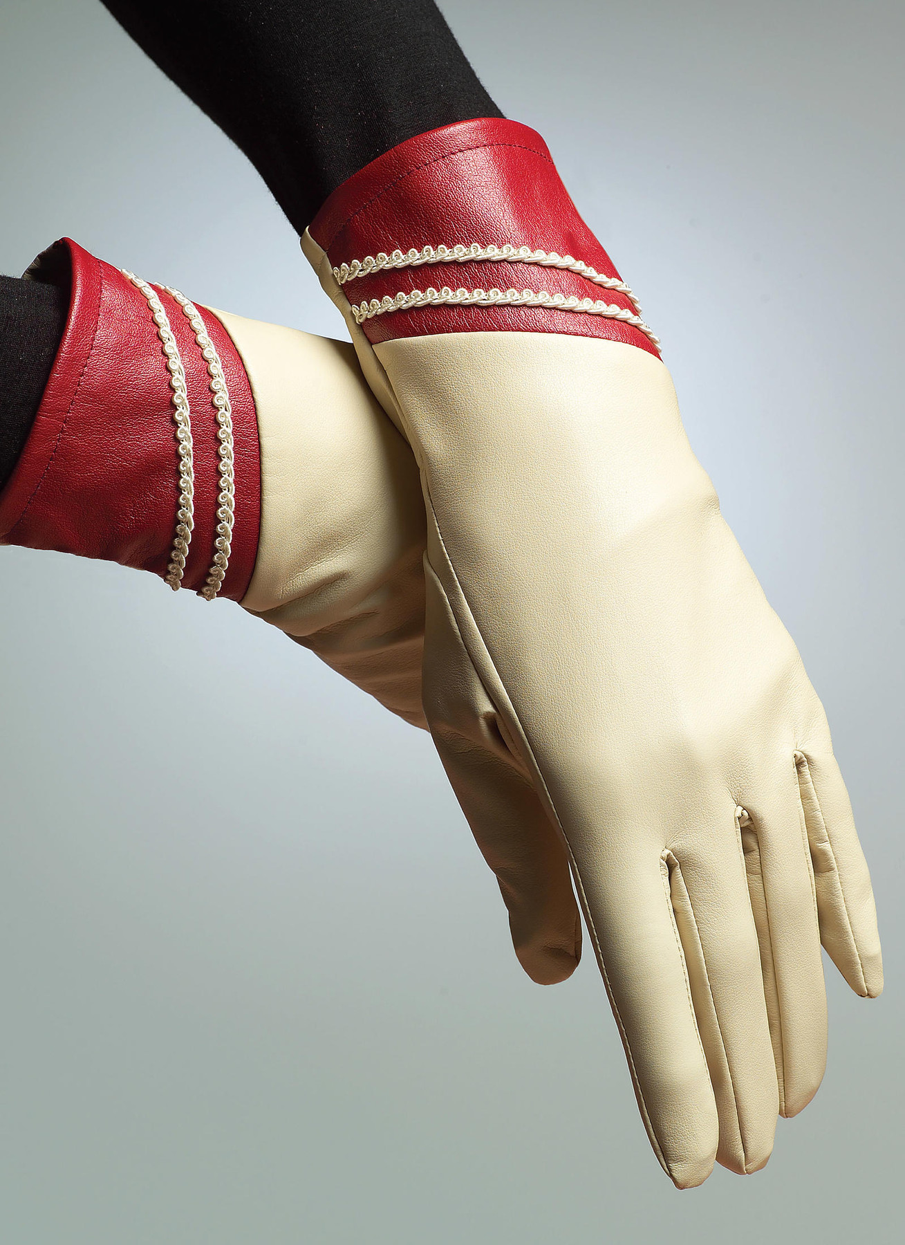 Vogue Patterns Gloves in Eight Styles 7 Vogue Patterns Gloves in Eight Styles