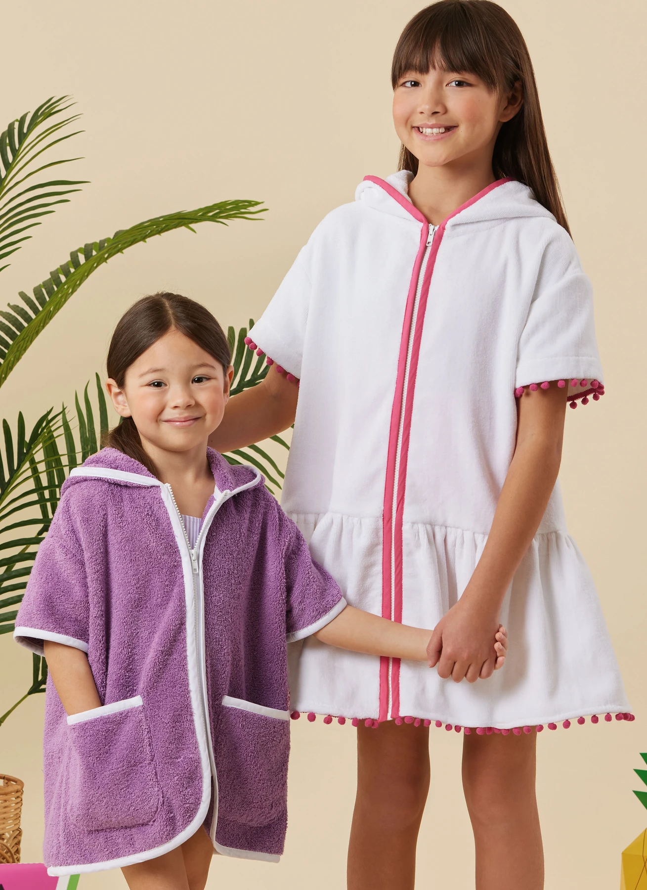 Simplicity Sewing Pattern Children's and Girls' Hooded Cover Up 2 Simplicity Sewing Pattern Children's and Girls' Hooded Cover Up