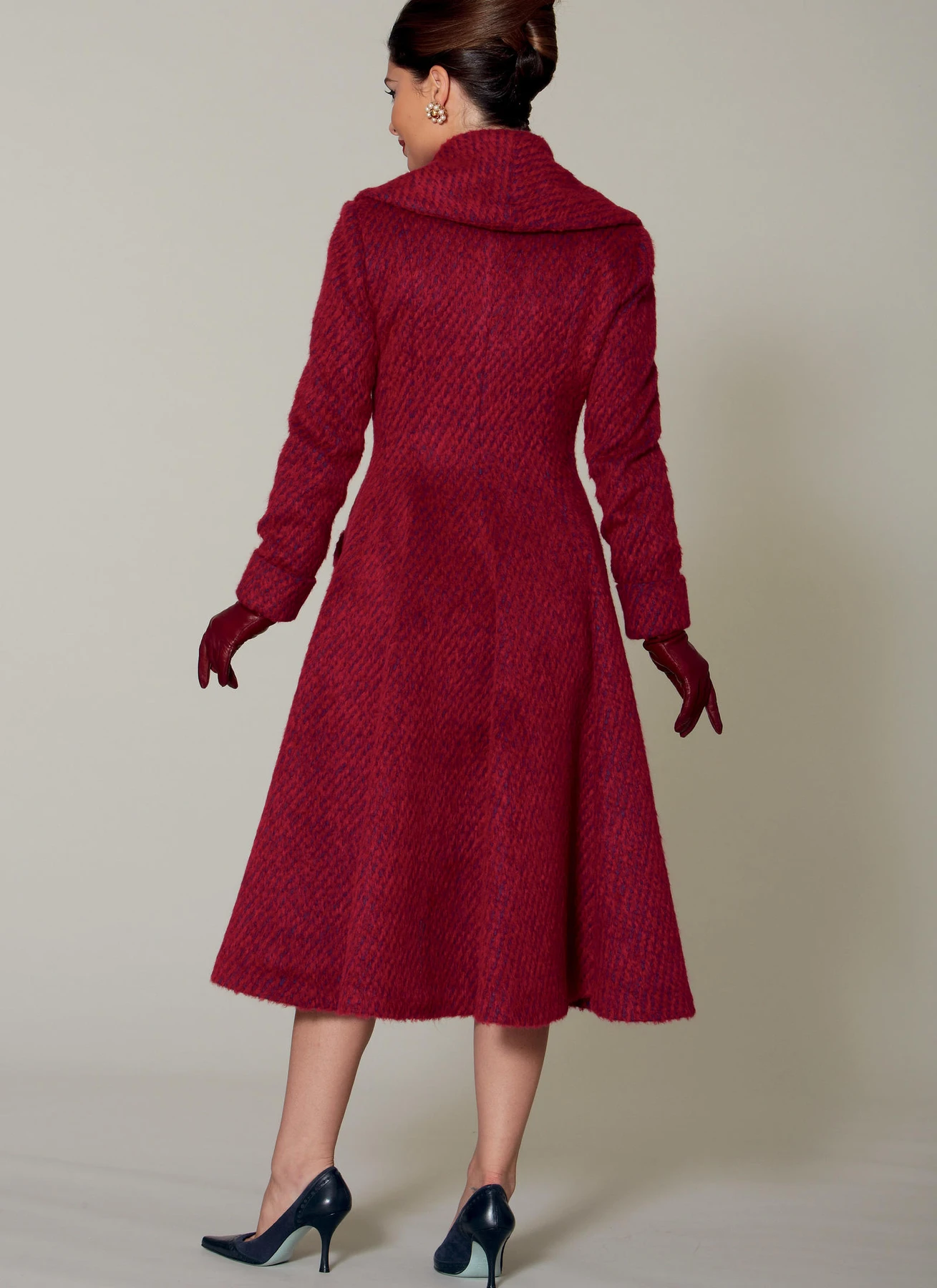 McCall's Sewing Pattern Misses'/Miss Petite Fit and Flare, Shawl Collar Coats (PDF) 6 McCall's Sewing Pattern Misses'/Miss Petite Fit and Flare, Shawl Collar Coats (PDF)