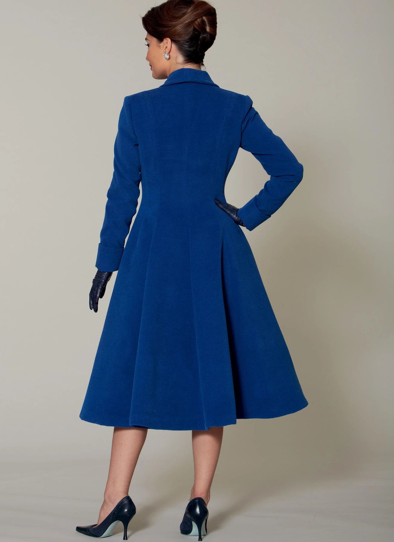 McCall's Sewing Pattern Misses'/Miss Petite Fit and Flare, Shawl Collar Coats (PDF) 7 McCall's Sewing Pattern Misses'/Miss Petite Fit and Flare, Shawl Collar Coats (PDF)