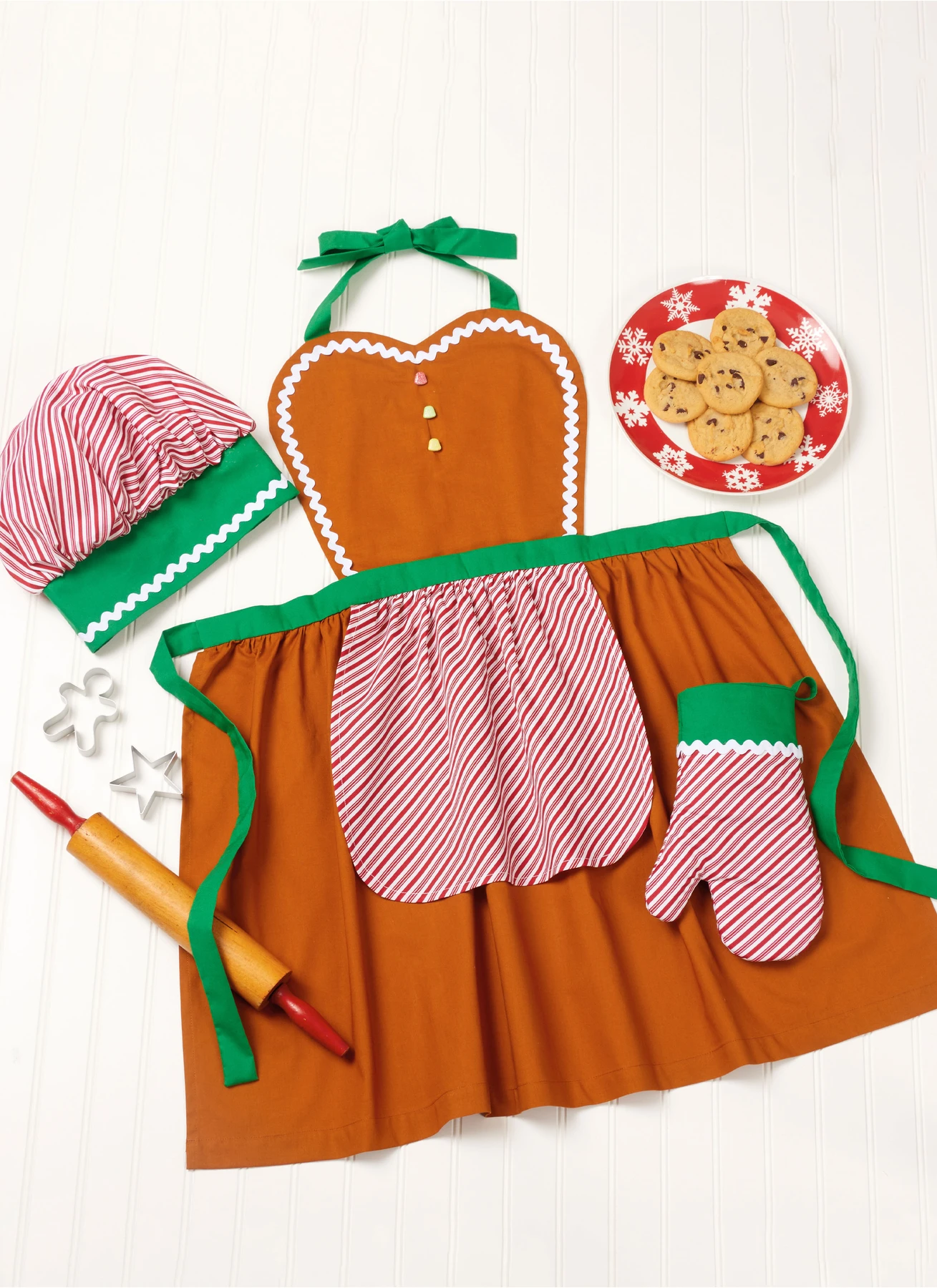 Simplicity Sewing Pattern Children's and Misses' Apron, Mitts and Hat (PDF) 2 Simplicity Sewing Pattern Children's and Misses' Apron, Mitts and Hat (PDF)