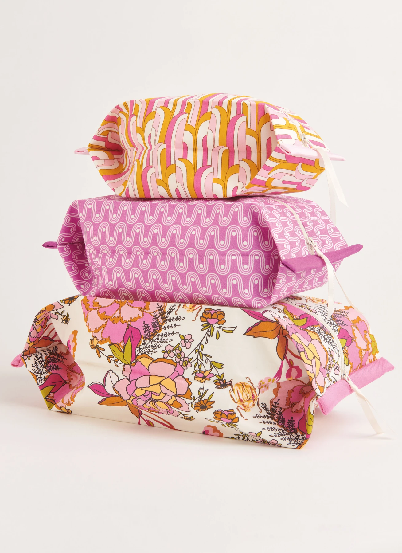 Simplicity Sewing Pattern Zipper Cases (PDF) 4 Simplicity Sewing Pattern Zipper Cases (PDF)
