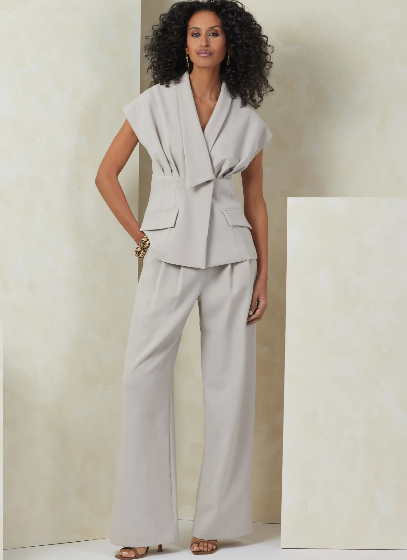 Vogue Patterns Misses' Top, Skirt and Pants 4 Vogue Patterns Misses' Top, Skirt and Pants