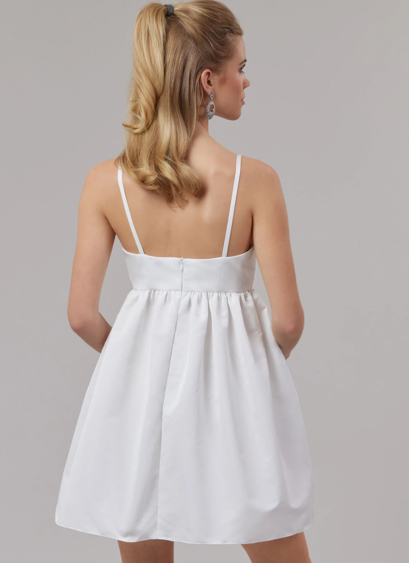 McCall's Sewing Pattern Misses' and Women's Dress in Two Lengths 6 McCall's Sewing Pattern Misses' and Women's Dress in Two Lengths