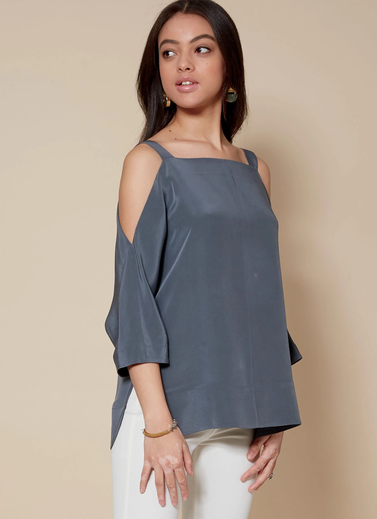 McCall's Sewing Pattern Misses' Tops (PDF) 653 McCall's Sewing Pattern Misses' Tops (PDF)