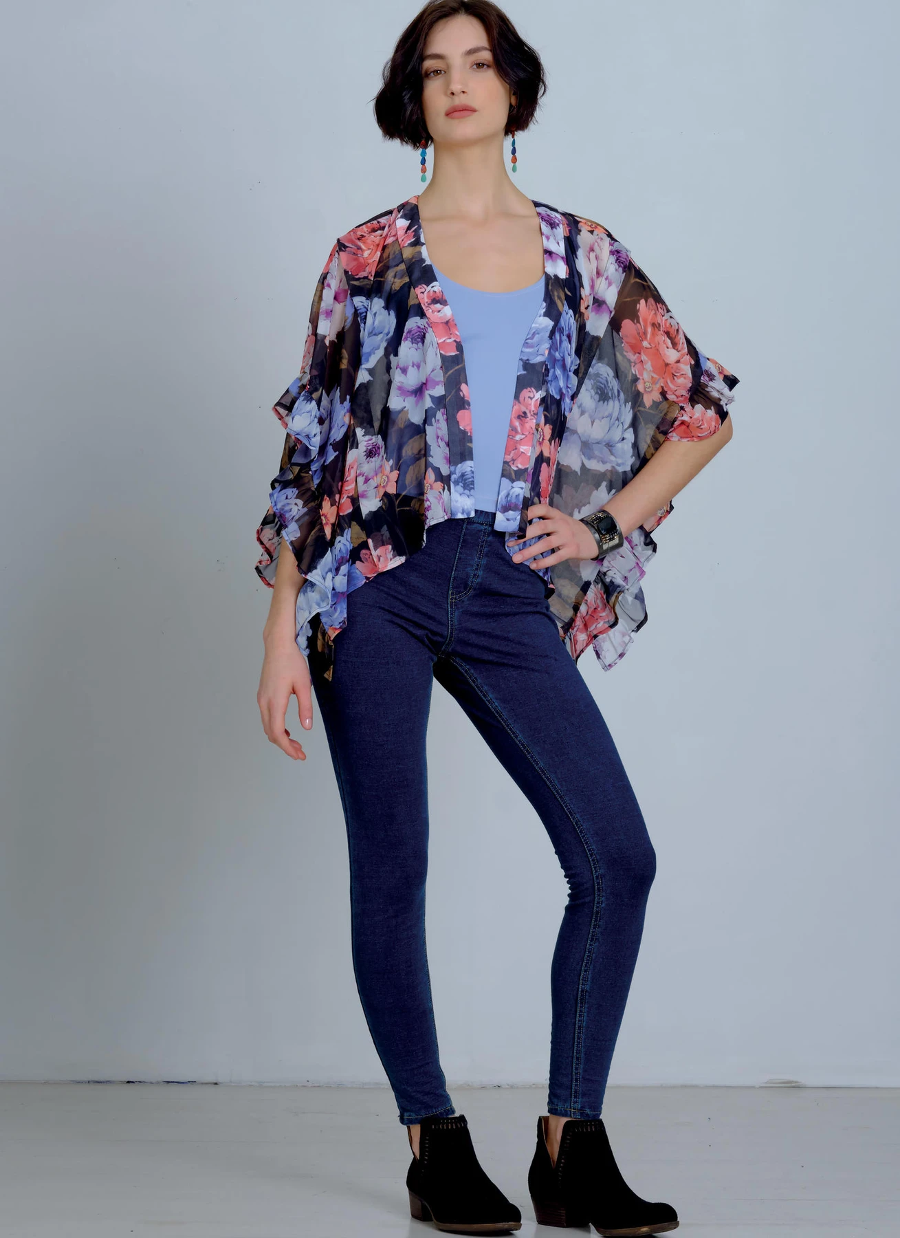 McCall's Sewing Pattern Misses' Tops (PDF) 634 McCall's Sewing Pattern Misses' Tops (PDF)