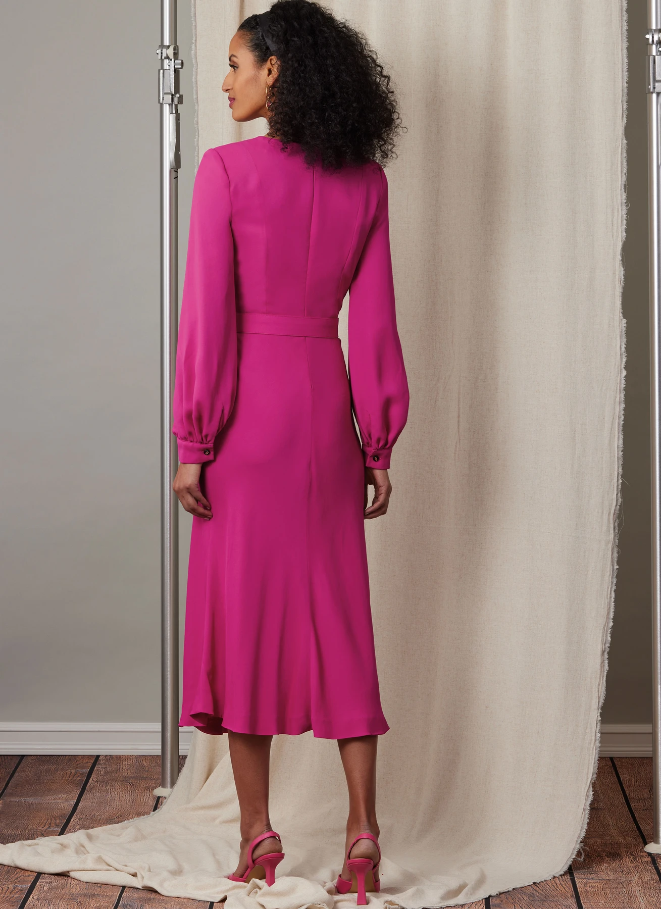 Vogue Patterns Misses' Dresses and Belt 5 Vogue Patterns Misses' Dresses and Belt