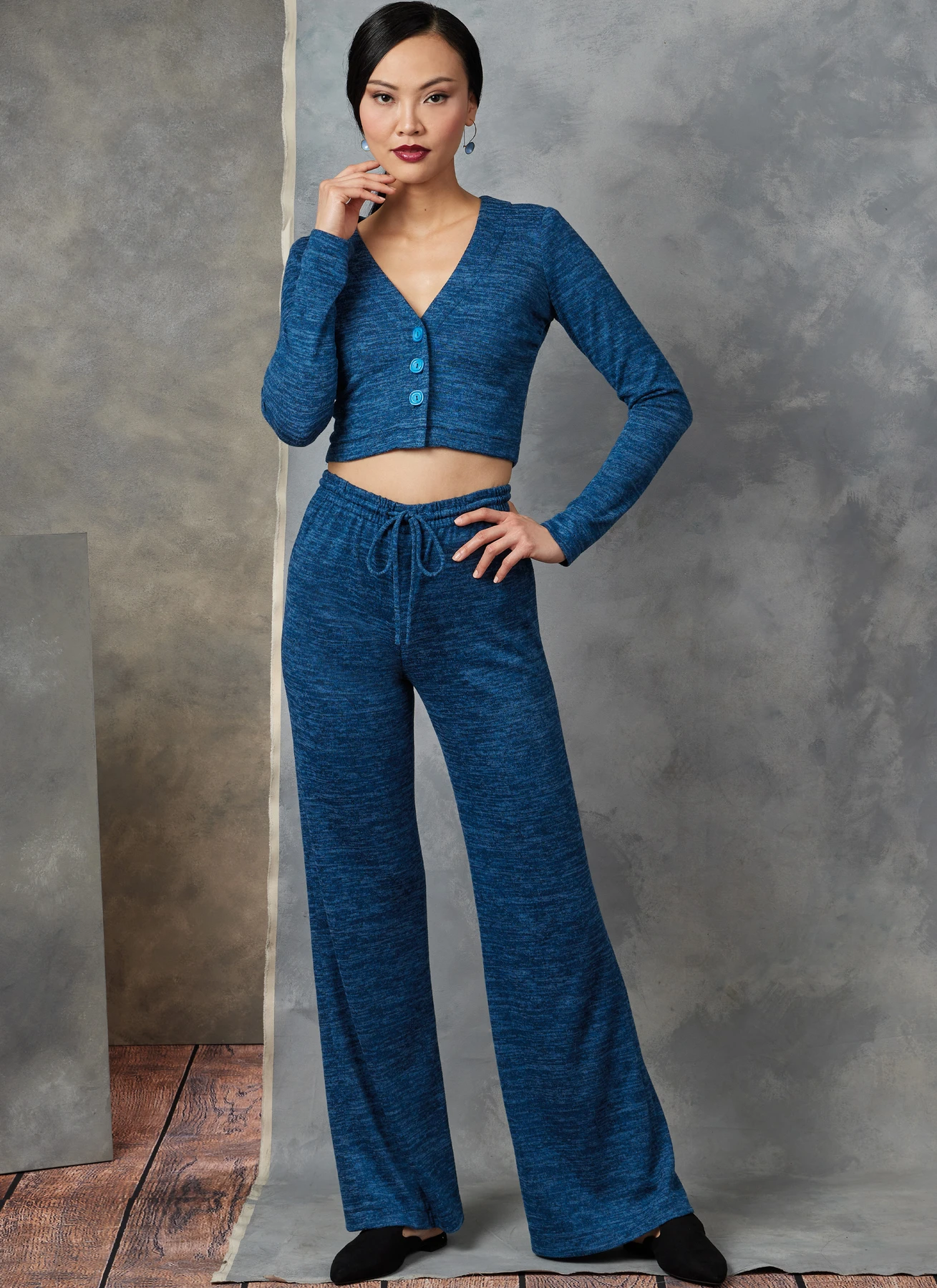 Vogue Patterns Misses' Cardigan, Tunic and Pants 3 Vogue Patterns Misses' Cardigan, Tunic and Pants