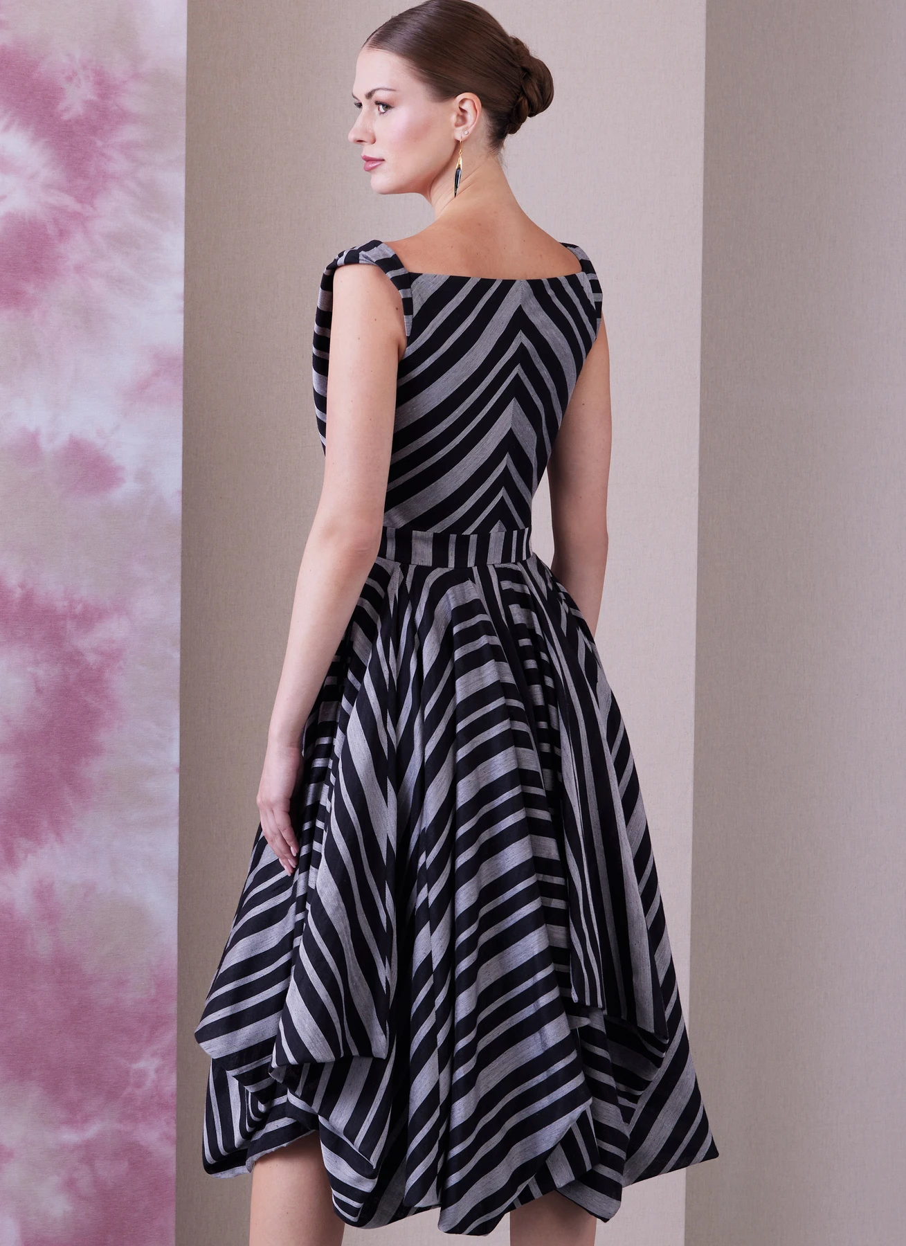Vogue Patterns Misses' Dress by Julio Cesar 4 Vogue Patterns Misses' Dress by Julio Cesar