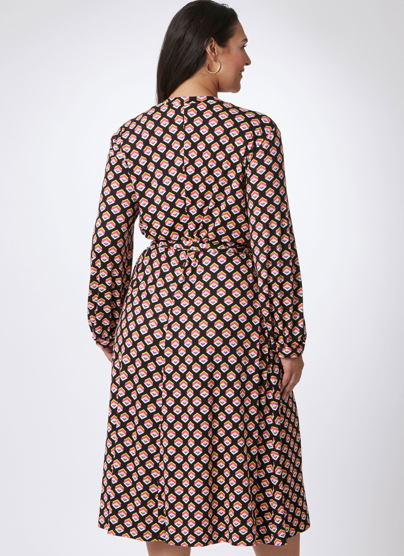 Vogue Patterns 1970s Misses' Wrap Dress by Diane Von Furstenberg 12 Vogue Patterns 1970s Misses' Wrap Dress by Diane Von Furstenberg
