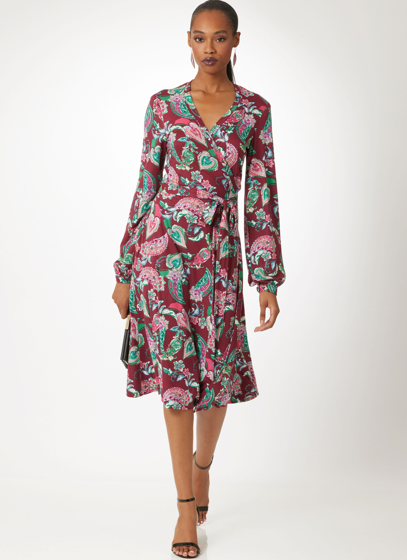 Vogue Patterns 1970s Misses' Wrap Dress by Diane Von Furstenberg 8 Vogue Patterns 1970s Misses' Wrap Dress by Diane Von Furstenberg