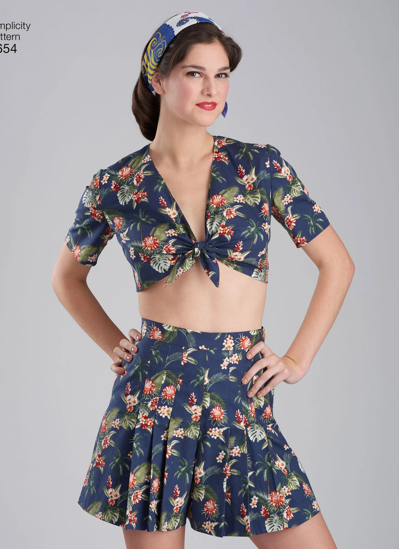 Simplicity Sewing Pattern 1940s Misses' Vintage Skirt, Shorts and Tie Top 3 Simplicity Sewing Pattern 1940s Misses' Vintage Skirt, Shorts and Tie Top