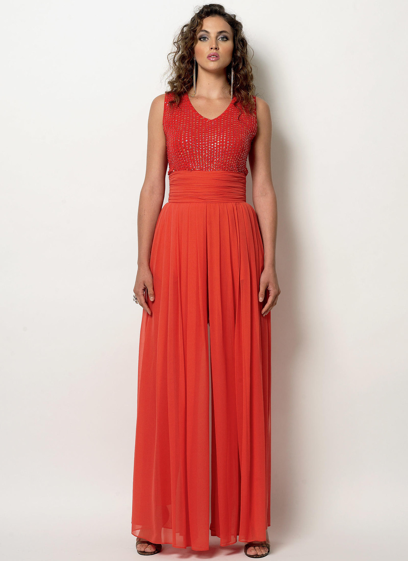 Vogue Patterns Misses' Wide-Leg Pleated Pants 10 Vogue Patterns Misses' Wide-Leg Pleated Pants