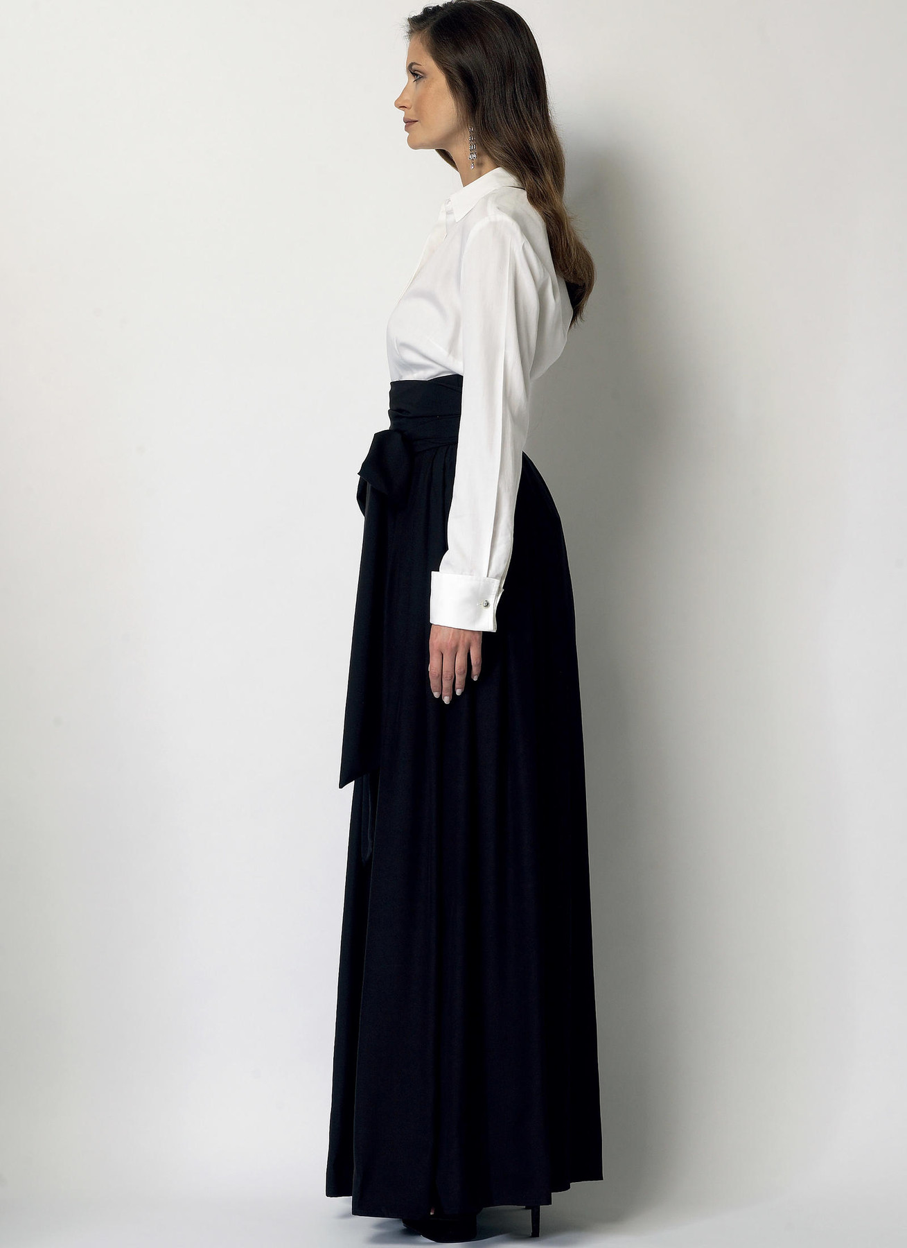 Vogue Patterns Misses' Wide-Leg Pleated Pants 5 Vogue Patterns Misses' Wide-Leg Pleated Pants