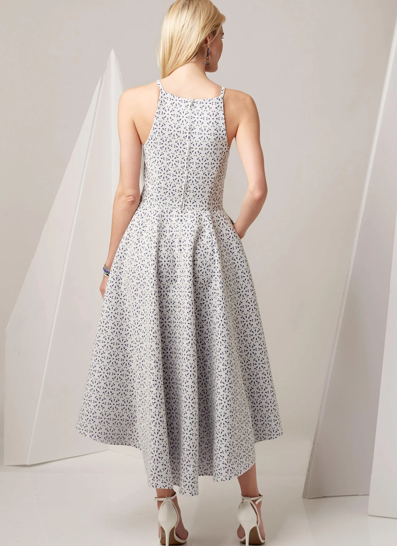 Vogue Patterns Misses' Princess Seam High-Low Dresses with Pockets 5 Vogue Patterns Misses' Princess Seam High-Low Dresses with Pockets