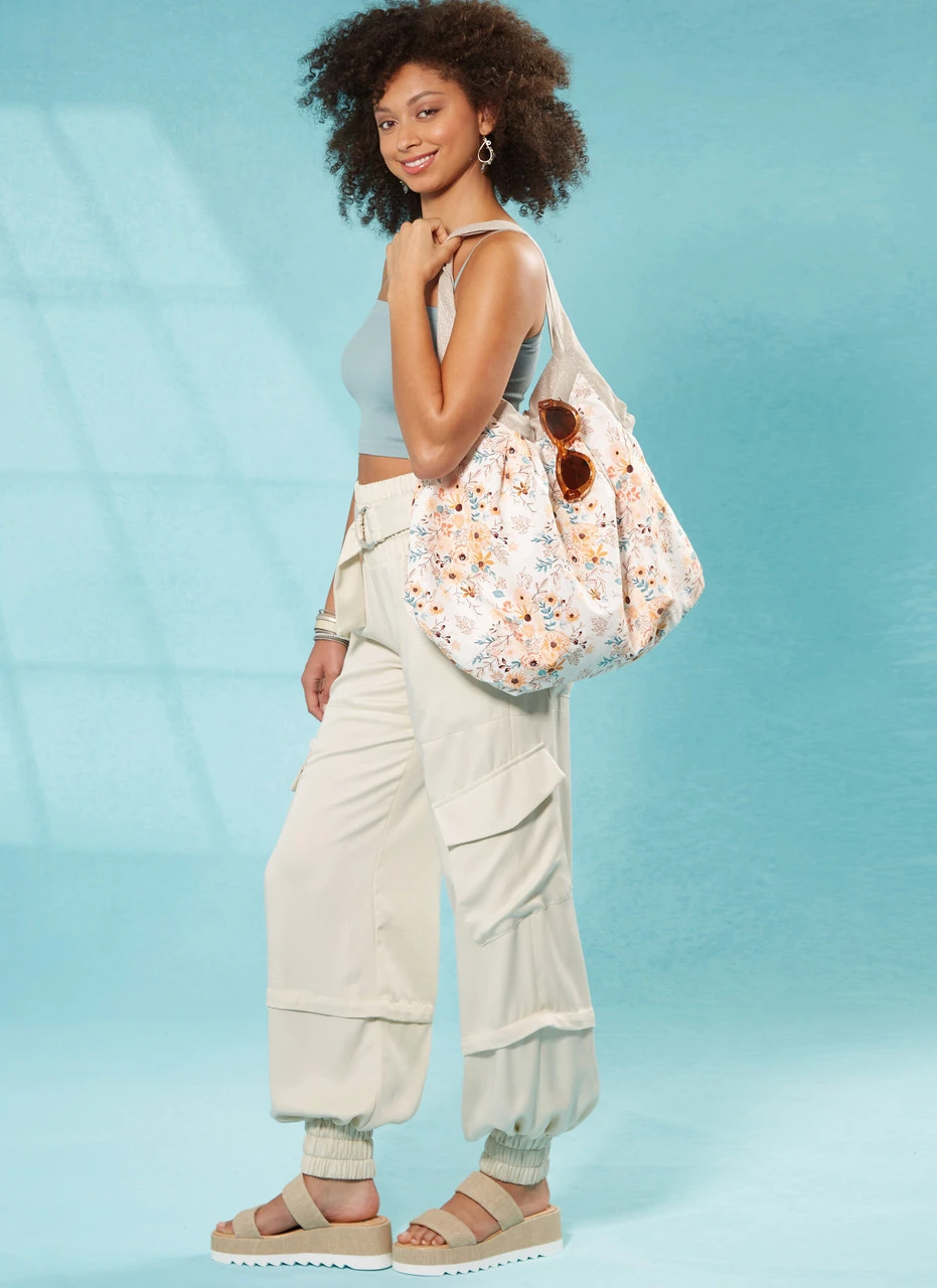 McCall's Sewing Pattern Bags in Four Styles (PDF) 2 McCall's Sewing Pattern Bags in Four Styles (PDF)