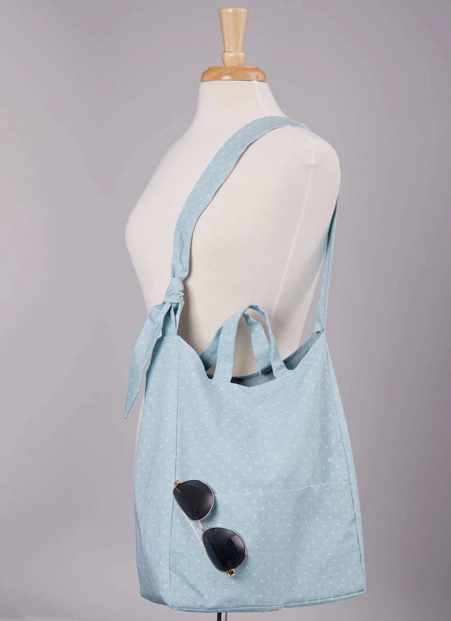 McCall's Sewing Pattern Bags in Four Styles (PDF) 4 McCall's Sewing Pattern Bags in Four Styles (PDF)