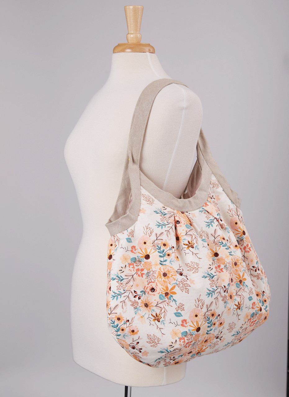 McCall's Sewing Pattern Bags in Four Styles (PDF) 6 McCall's Sewing Pattern Bags in Four Styles (PDF)
