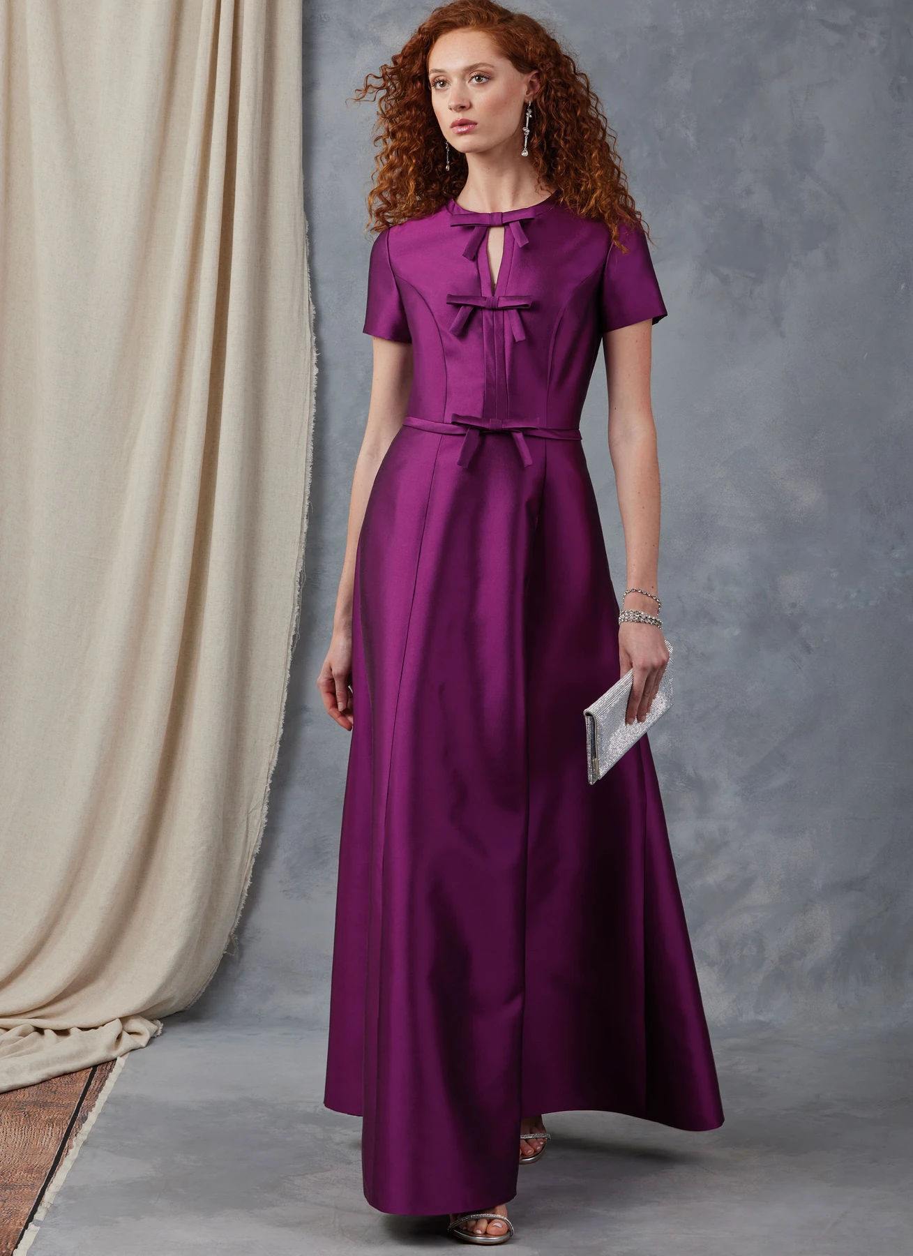 Vogue Patterns Misses' Dress with Sleeve and Length Variations (PDF) 3 Vogue Patterns Misses' Dress with Sleeve and Length Variations (PDF)