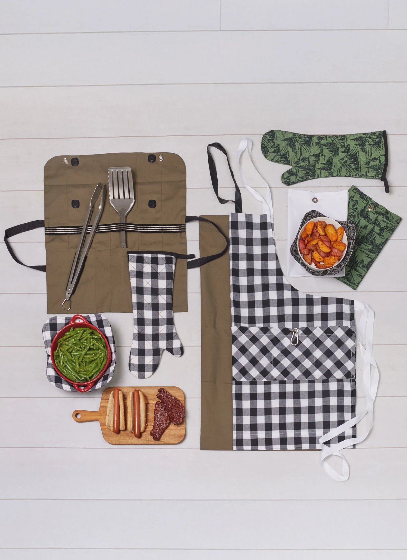 Simplicity Sewing Pattern Outdoor Grill and Picnic Accessories 2 Simplicity Sewing Pattern Outdoor Grill and Picnic Accessories