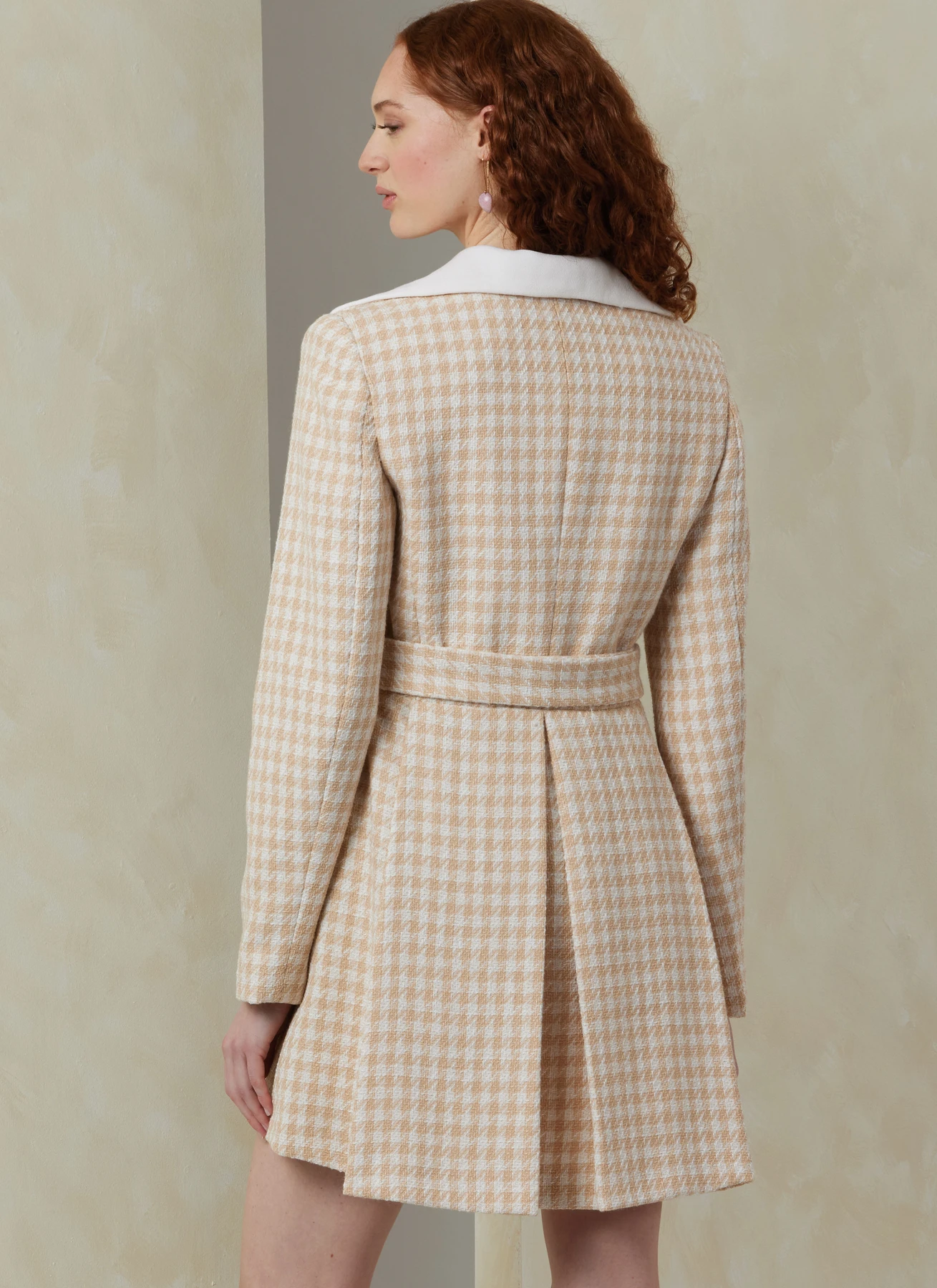Vogue Patterns Misses' Coats (PDF) 6 Vogue Patterns Misses' Coats (PDF)
