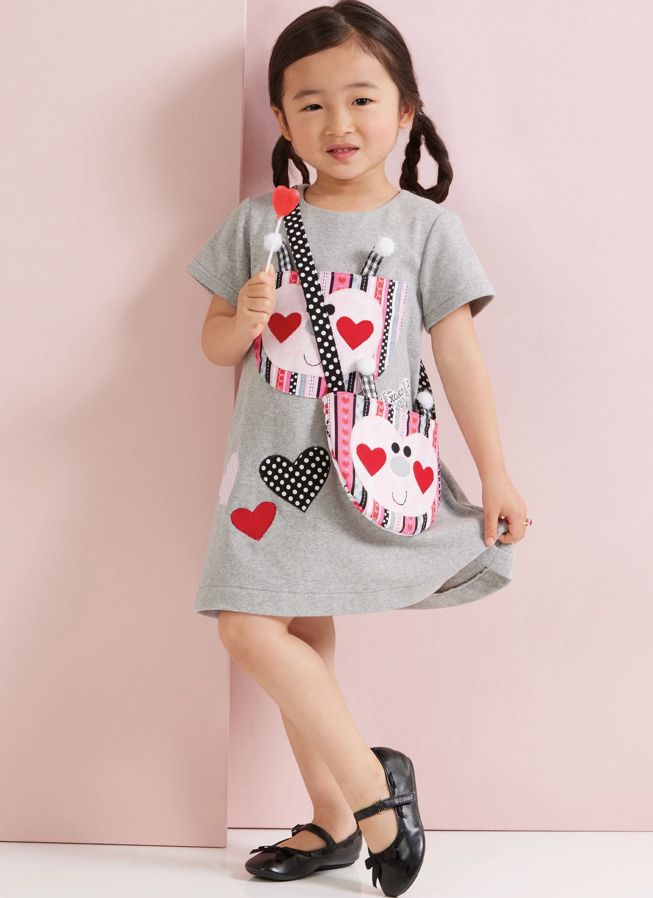 Simplicity Sewing Pattern Toddlers' Dress with Sleeve Variations and Purse by Sew Sweet Chic by Susan Cousineau 8 Simplicity Sewing Pattern Toddlers' Dress with Sleeve Variations and Purse by Sew Sweet Chic by Susan Cousineau
