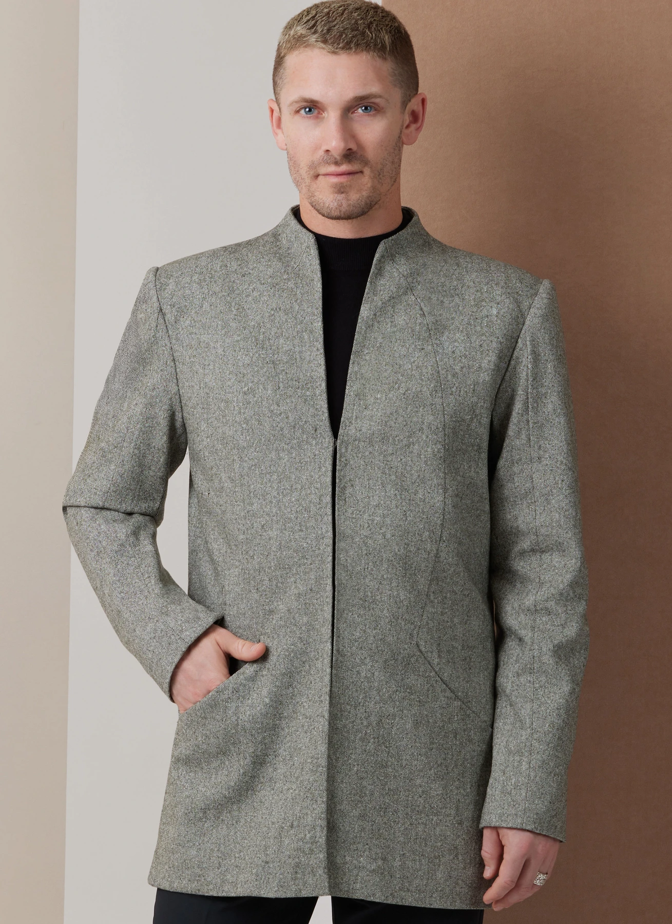 Vogue Patterns Men's Lined Jacket in Two Lengths 2 Vogue Patterns Men's Lined Jacket in Two Lengths