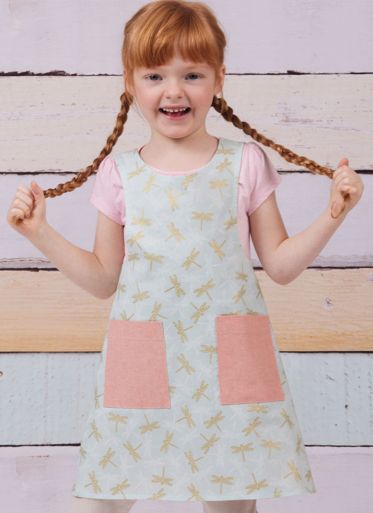 Simplicity Sewing Pattern Children's and Misses' Reversible Aprons (PDF) 3 Simplicity Sewing Pattern Children's and Misses' Reversible Aprons (PDF)