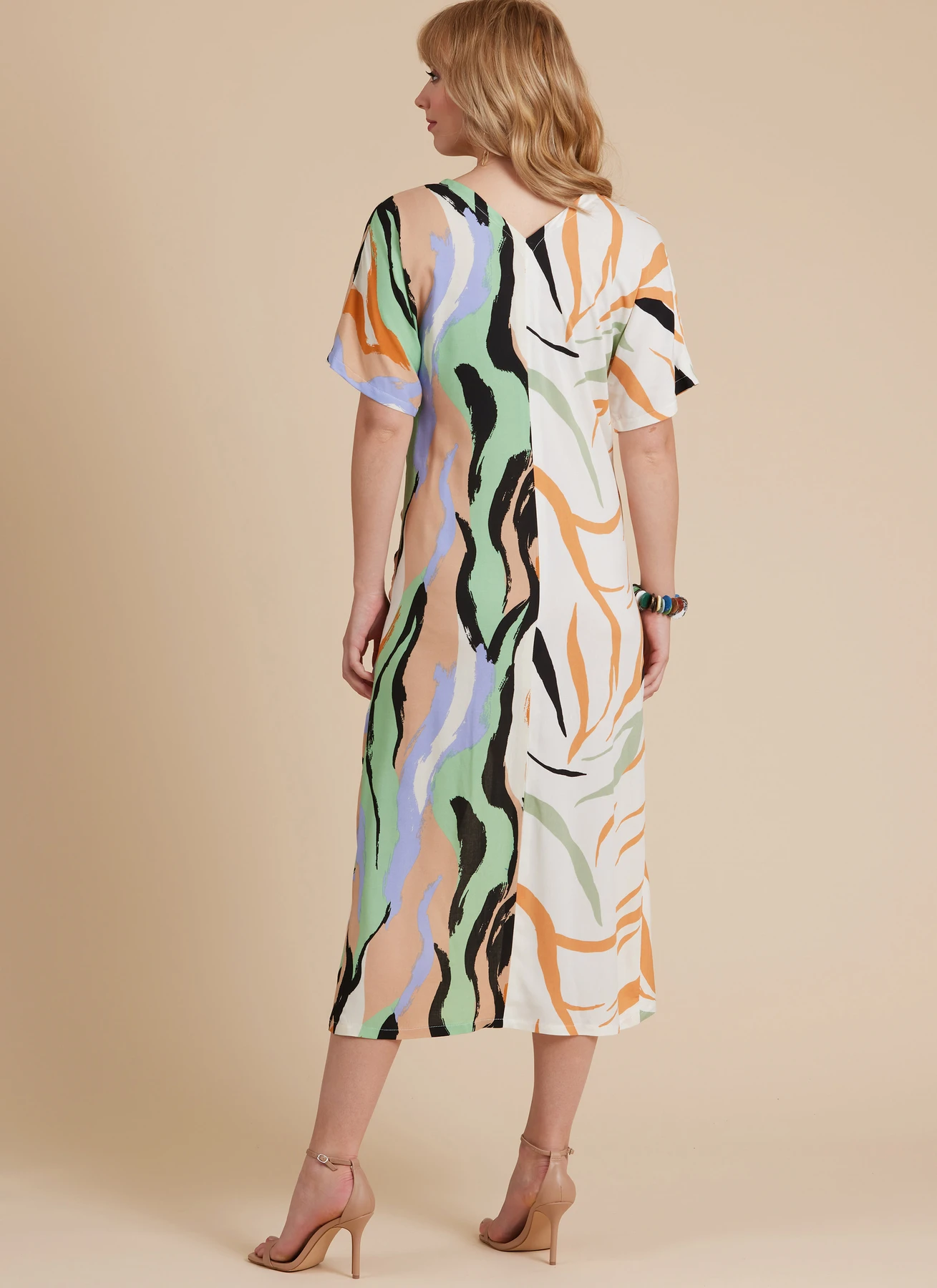 McCall's Sewing Pattern Misses' Caftan In Two Lengths (PDF) 5 McCall's Sewing Pattern Misses' Caftan In Two Lengths (PDF)
