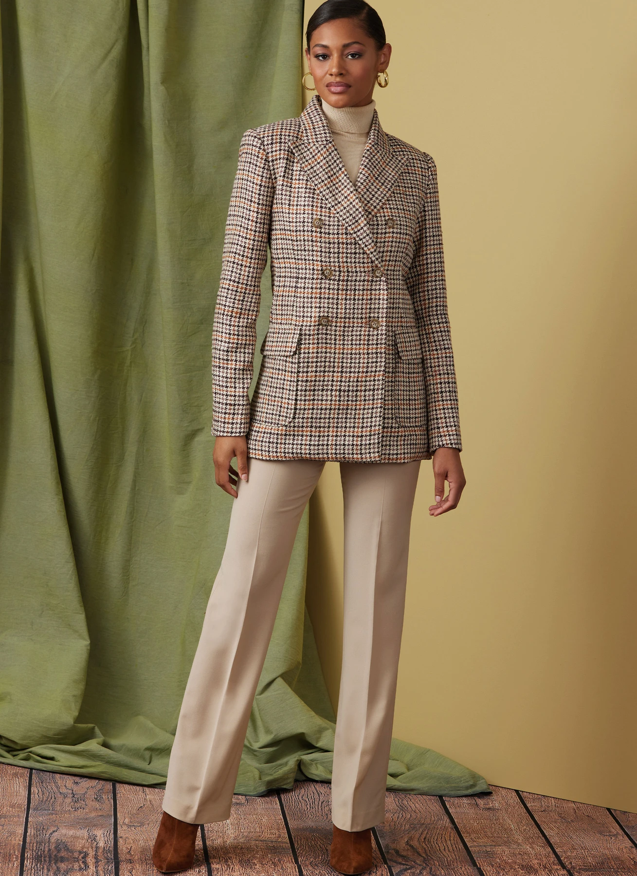 Vogue Patterns Misses' Double-Breasted Jacket 5 Vogue Patterns Misses' Double-Breasted Jacket