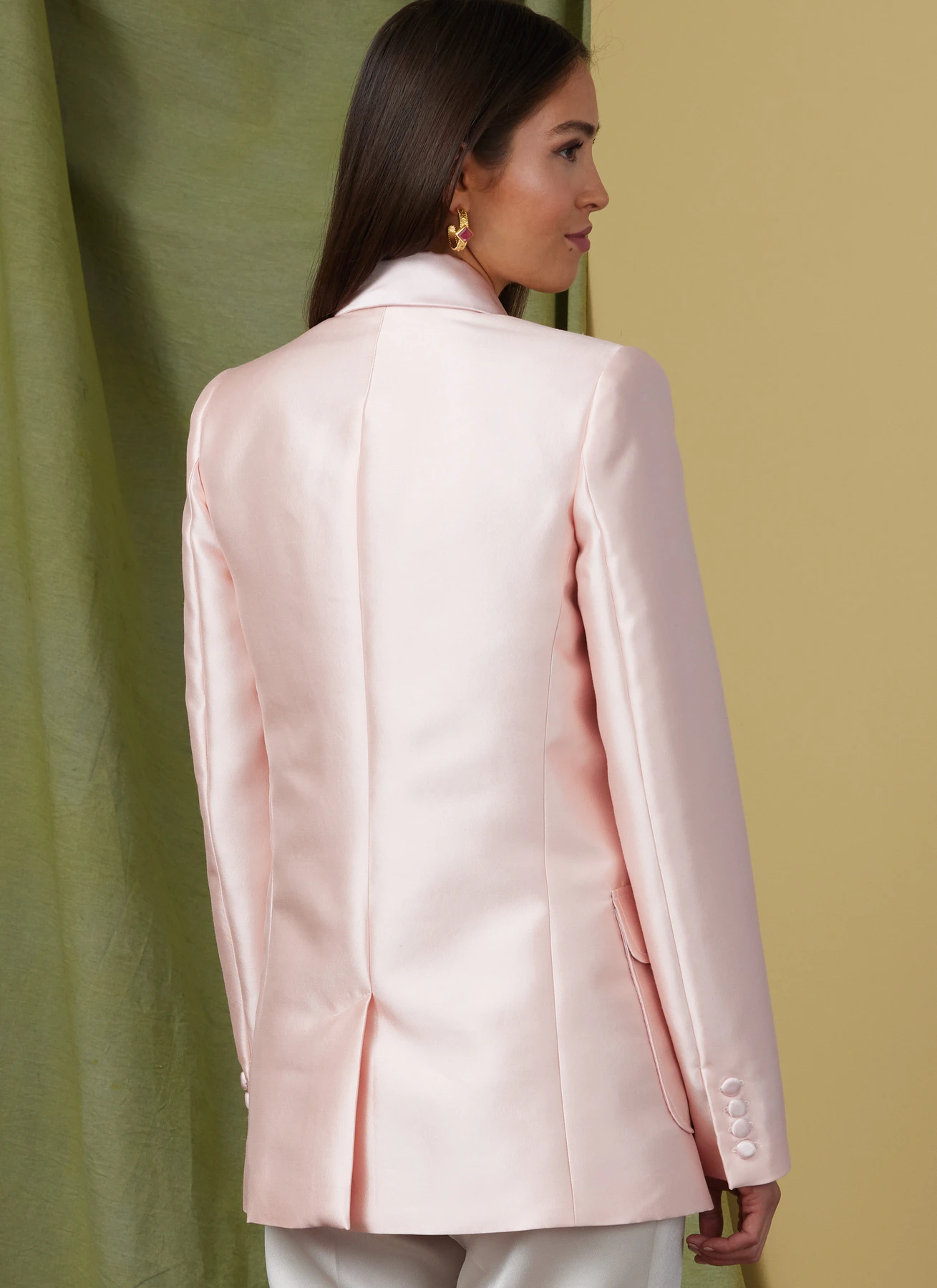 Vogue Patterns Misses' Double-Breasted Jacket 6 Vogue Patterns Misses' Double-Breasted Jacket