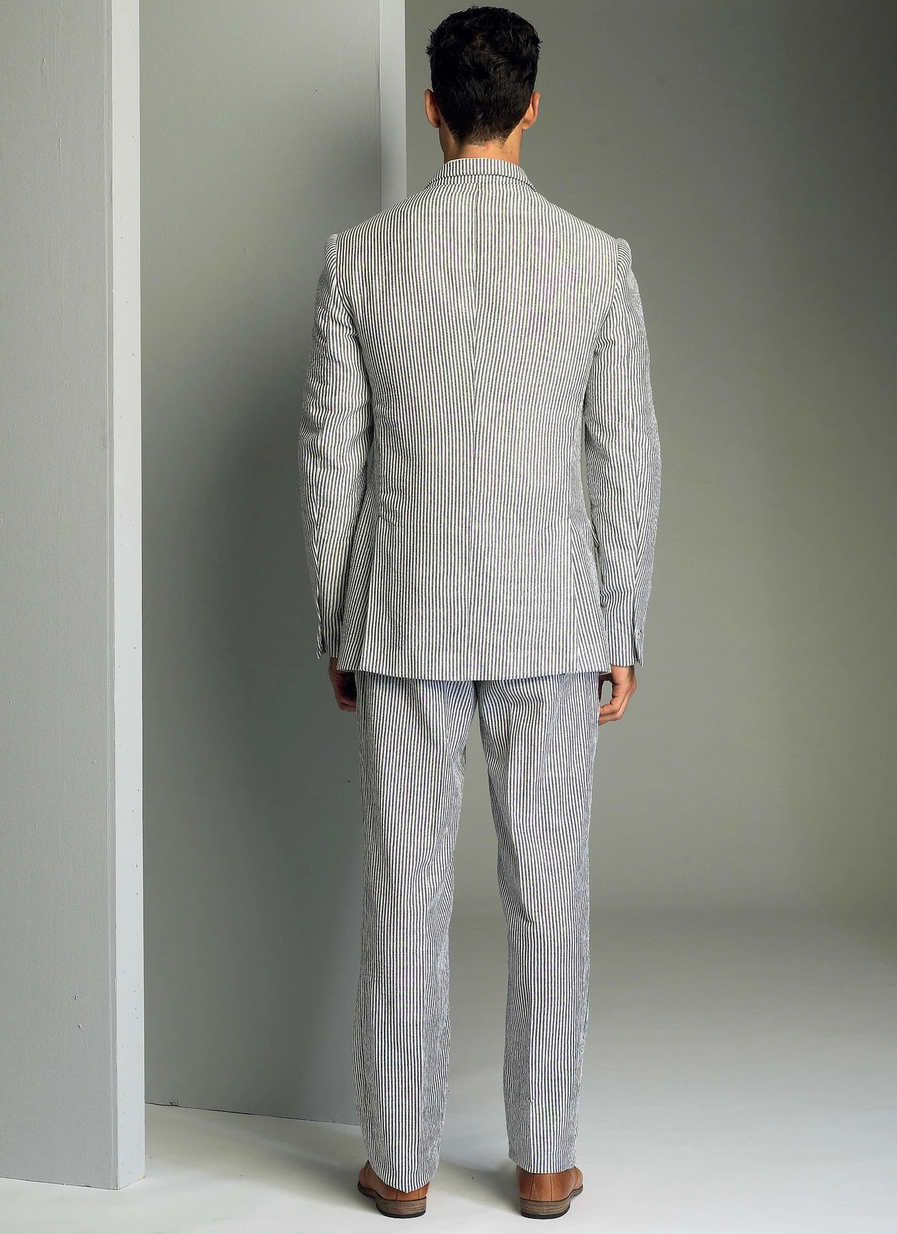 Vogue Patterns Men's Single or Double-Breasted Suit Jacket and Pants 7 Vogue Patterns Men's Single or Double-Breasted Suit Jacket and Pants